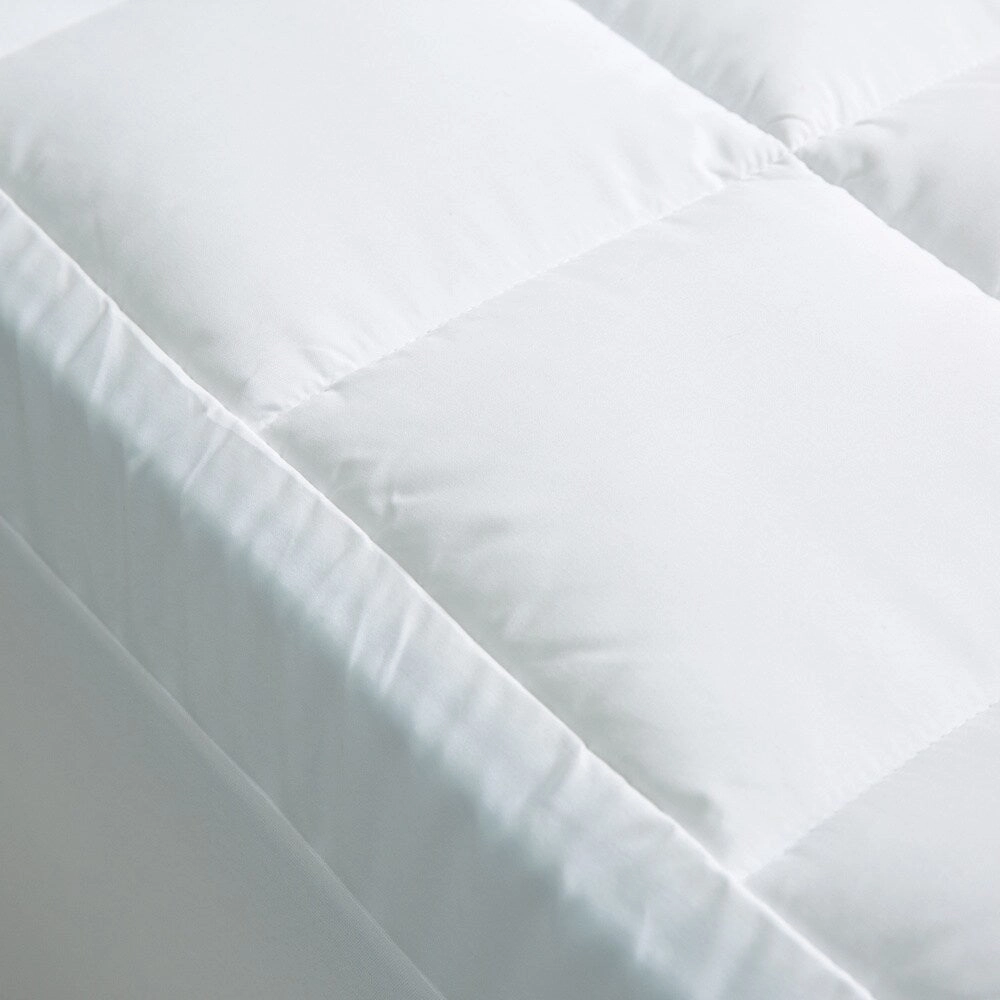 Grande Hotel Collection 4-inch Gel Memory Foam and 1.5-inch Fiber Mattress Topper