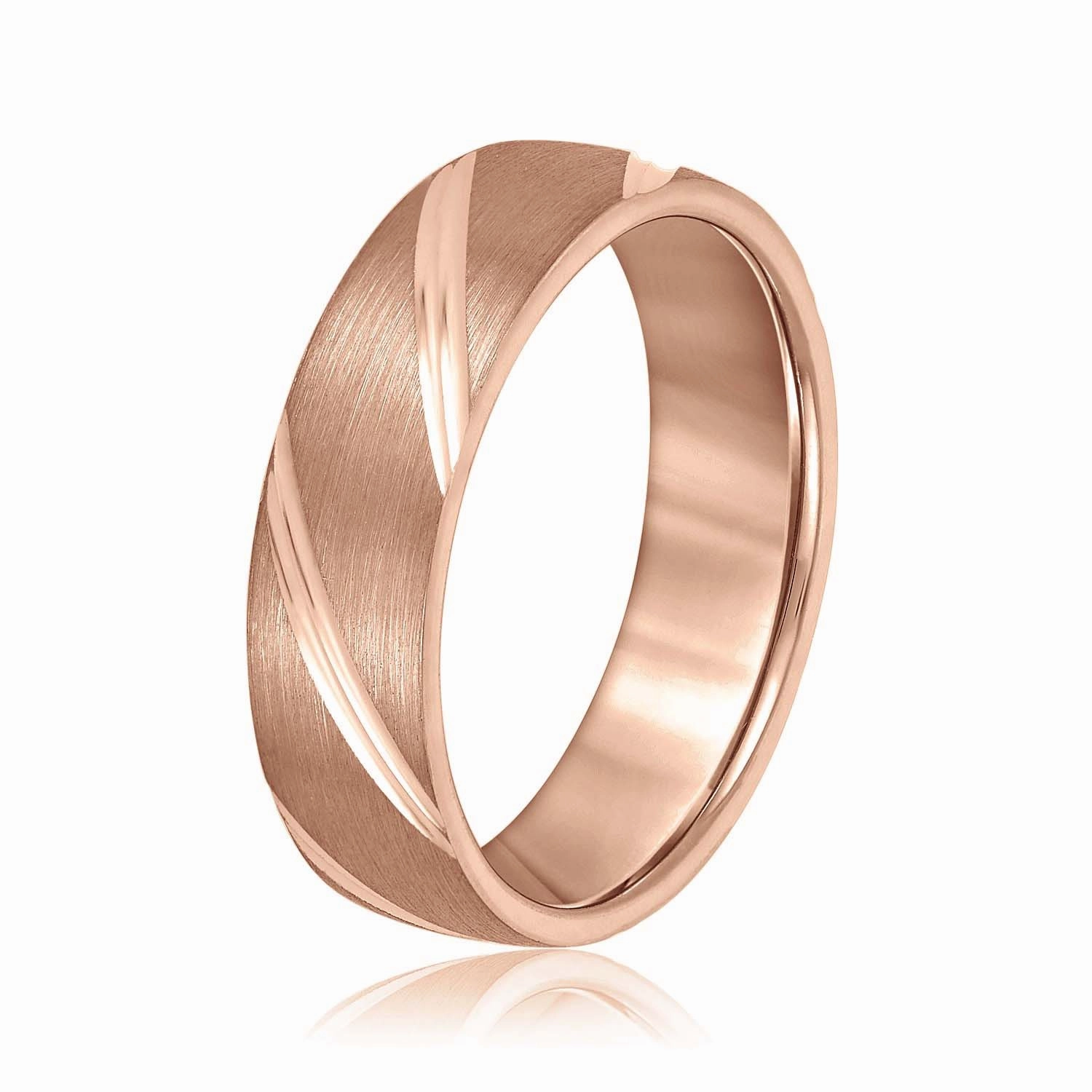 Grooves Engraved Men's Wedding Band