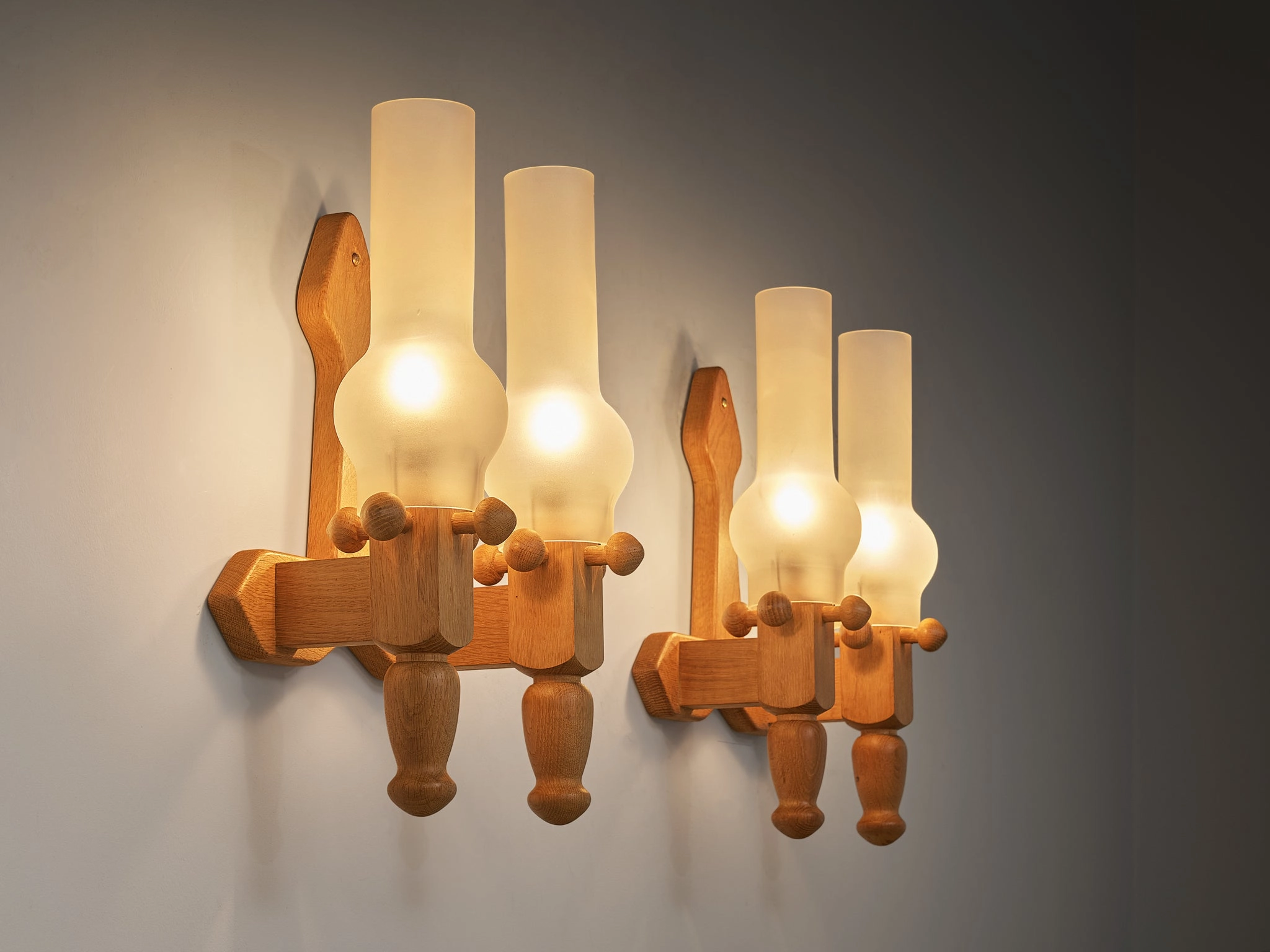 Guillerme & Chambron Pair of Wall Lights in Oak and Glass