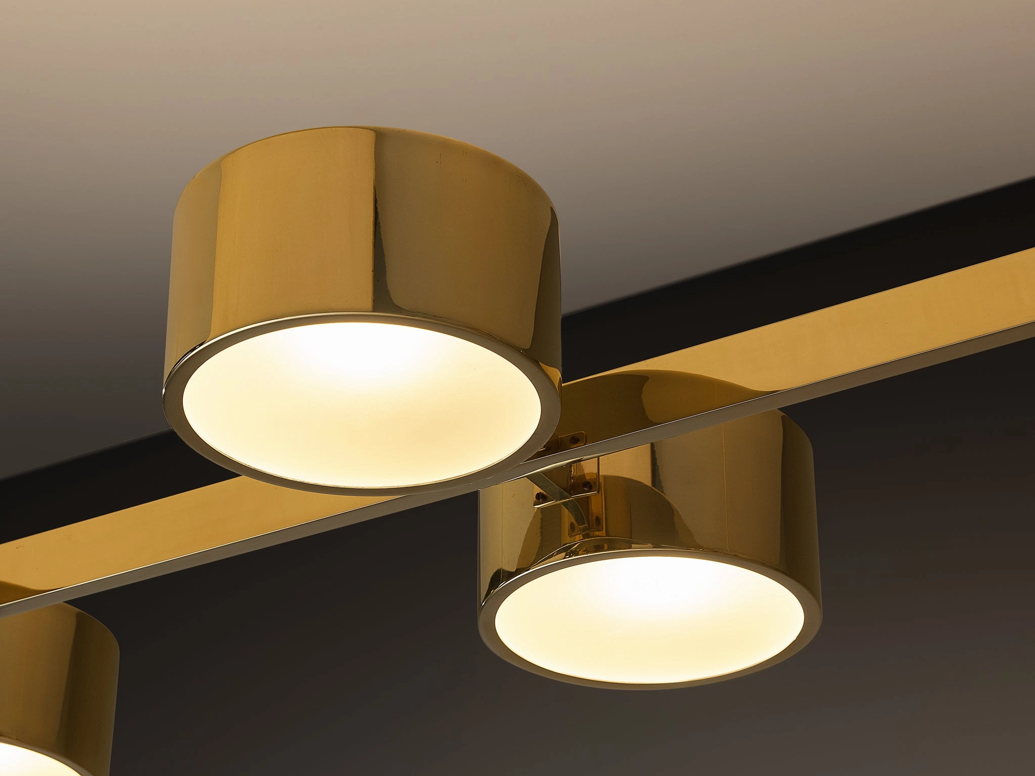 Hans-Agne Jakobsson 'T 261/12' Chandelier in Brass