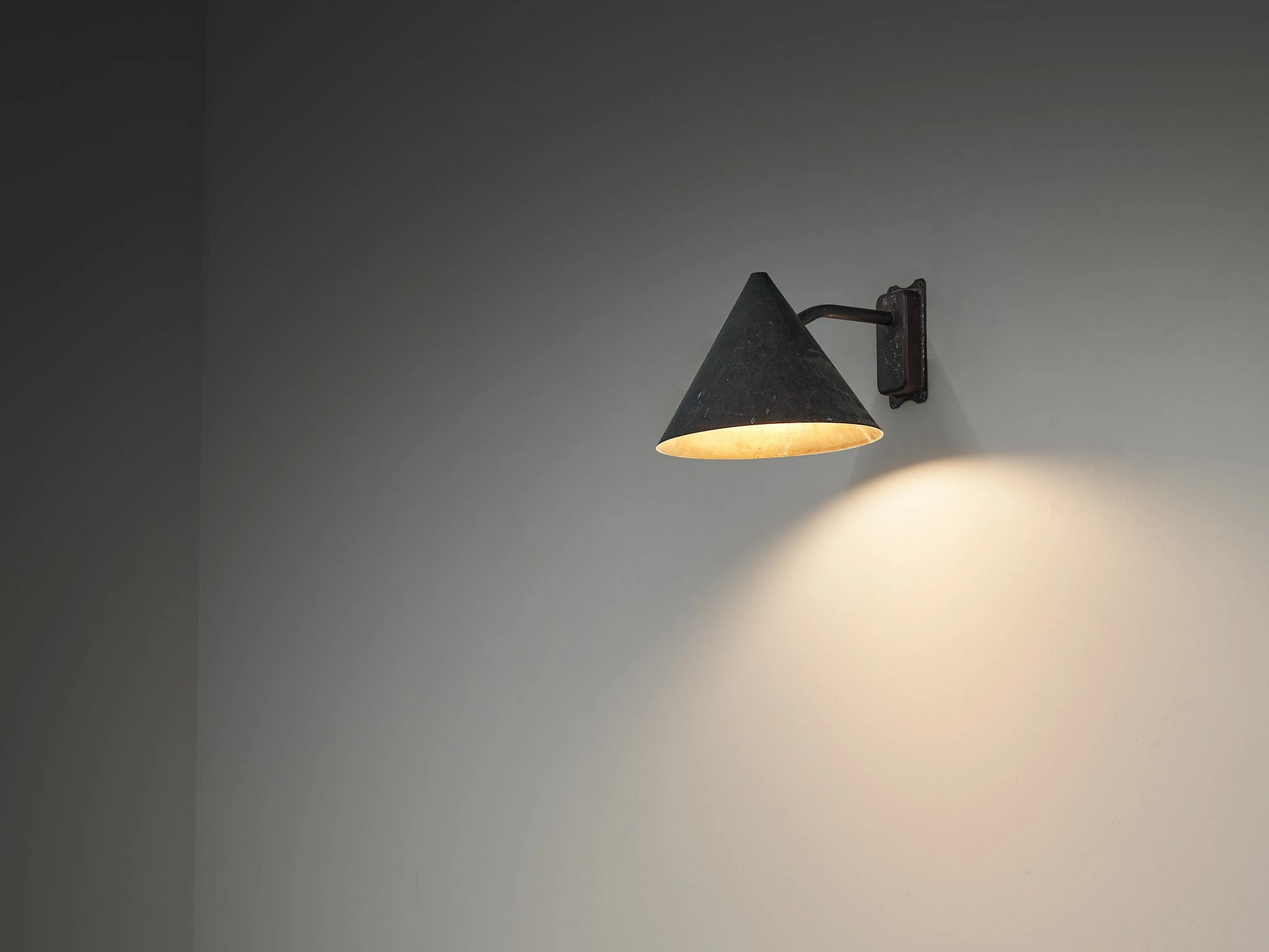 Hans-Agne Jakobsson 'Tratten' Copper Wall Light Knife Set,Kitchen Knives