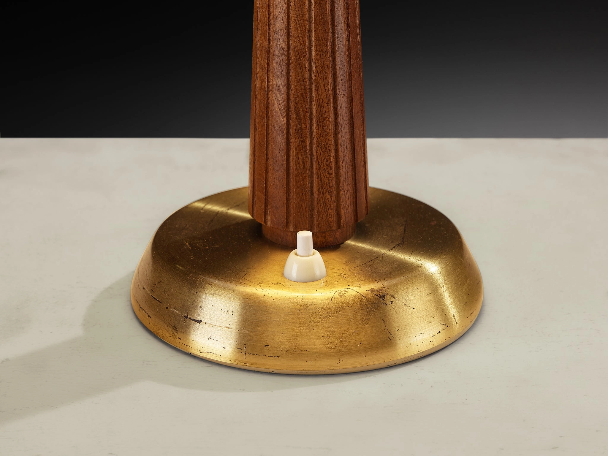 Hans Bergstrm for ASEA Table Lamp in Mahogany and Brass
