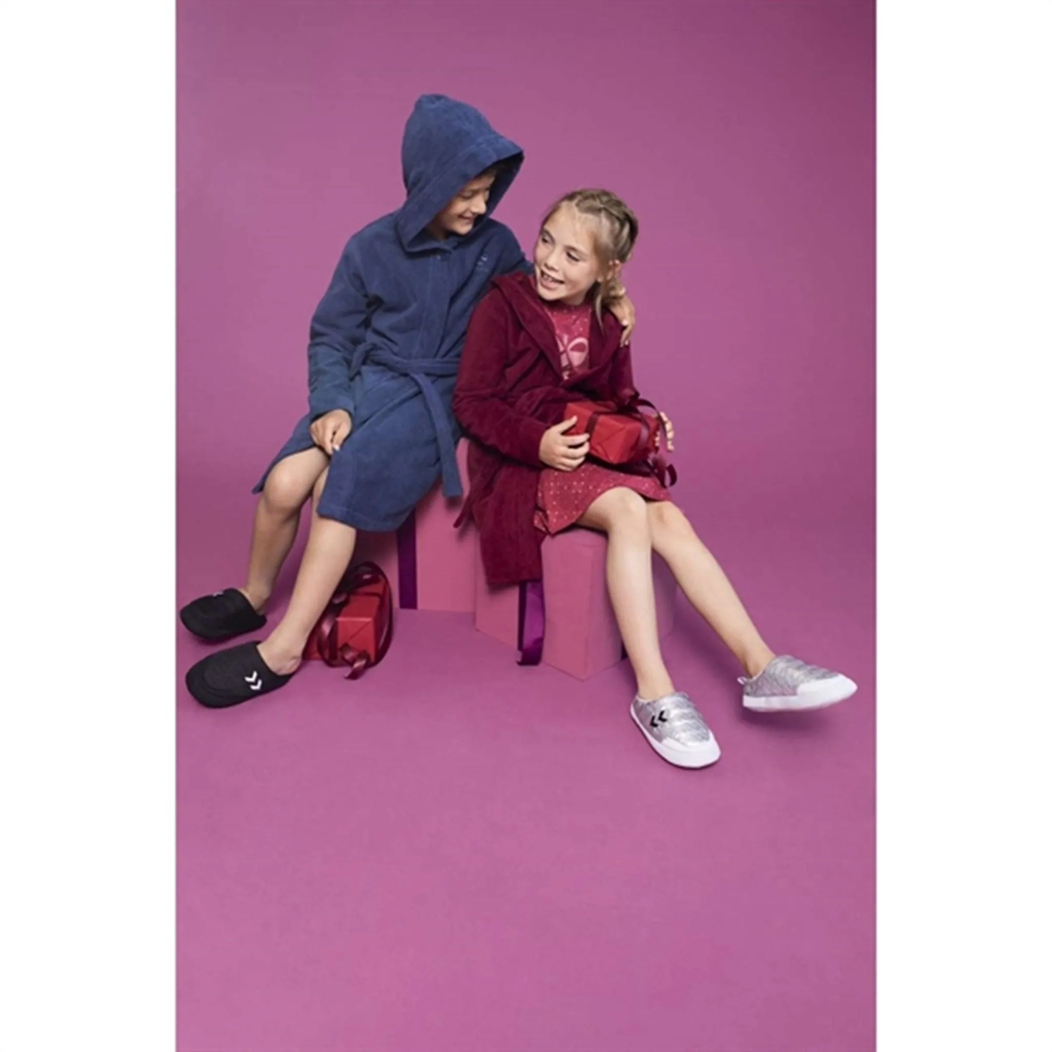 Hummel Cordovan Kirby Bathrobe