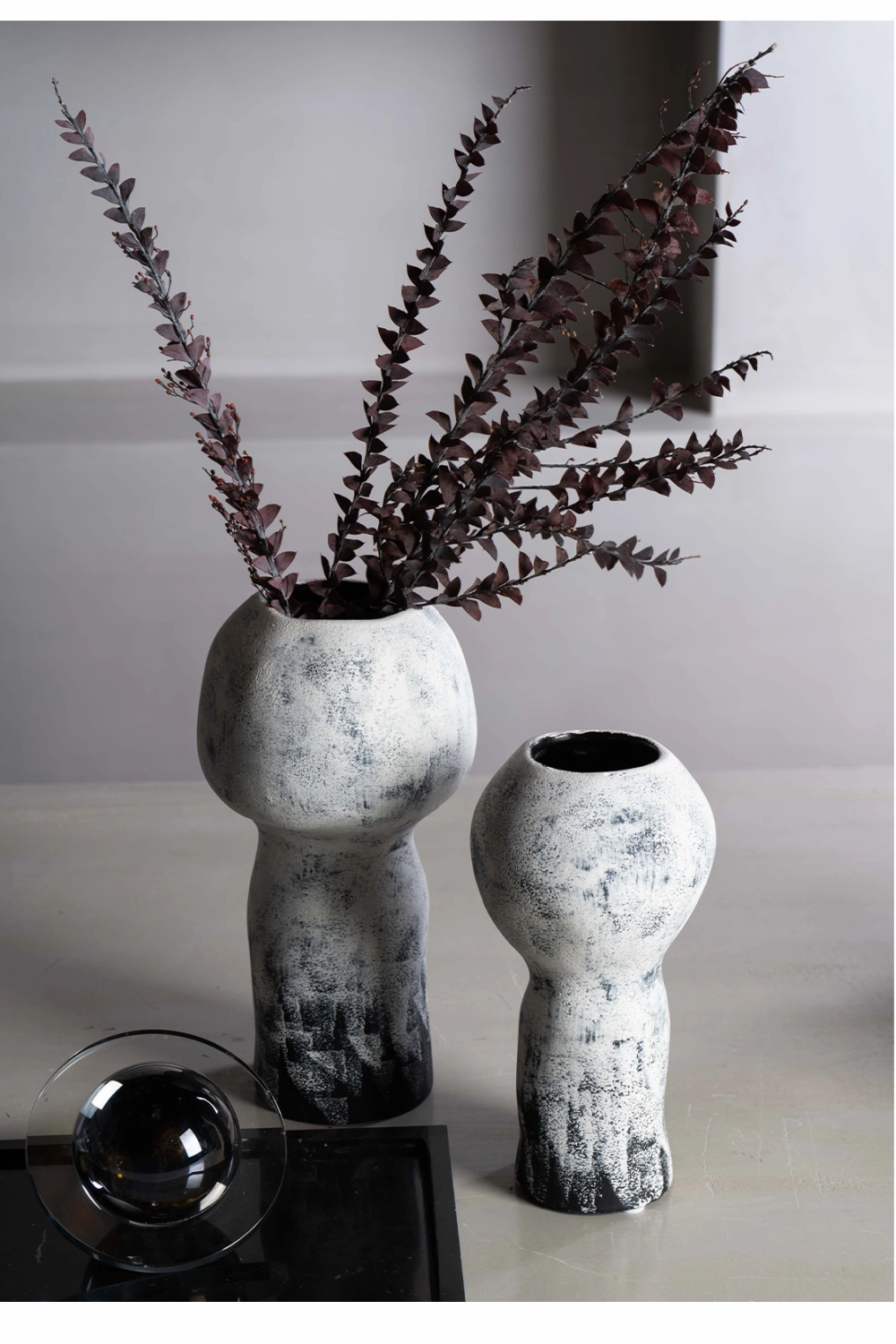 Incised Ceramic Vase | Liang & Eimil Lynton I