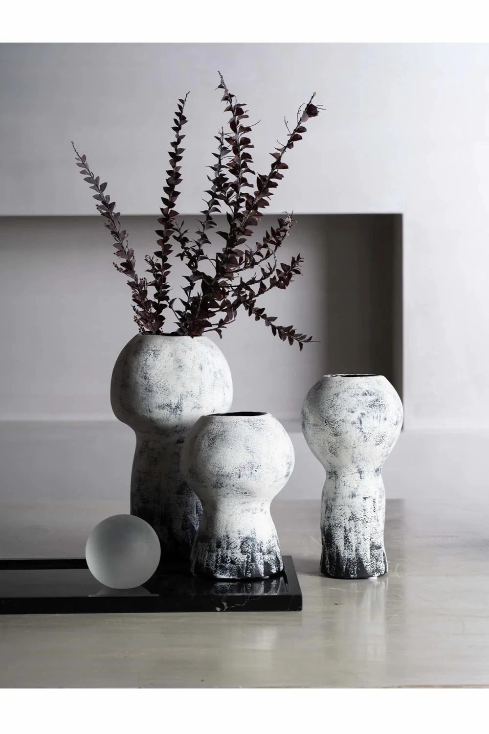Incised Ceramic Vase | Liang & Eimil Lynton I