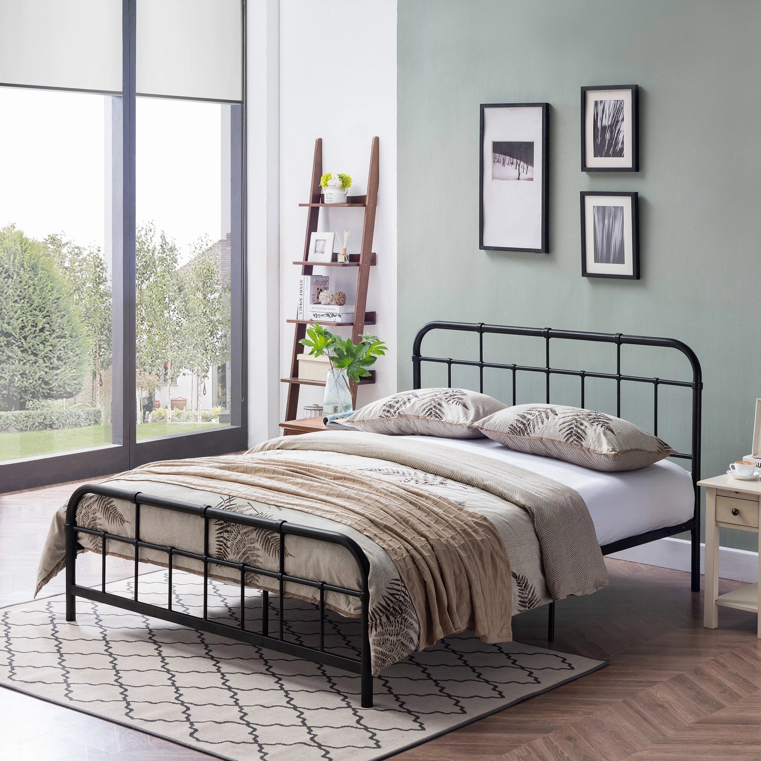 Industrial Design Iron Bed - NH994113 throw blanket, decorative pillow