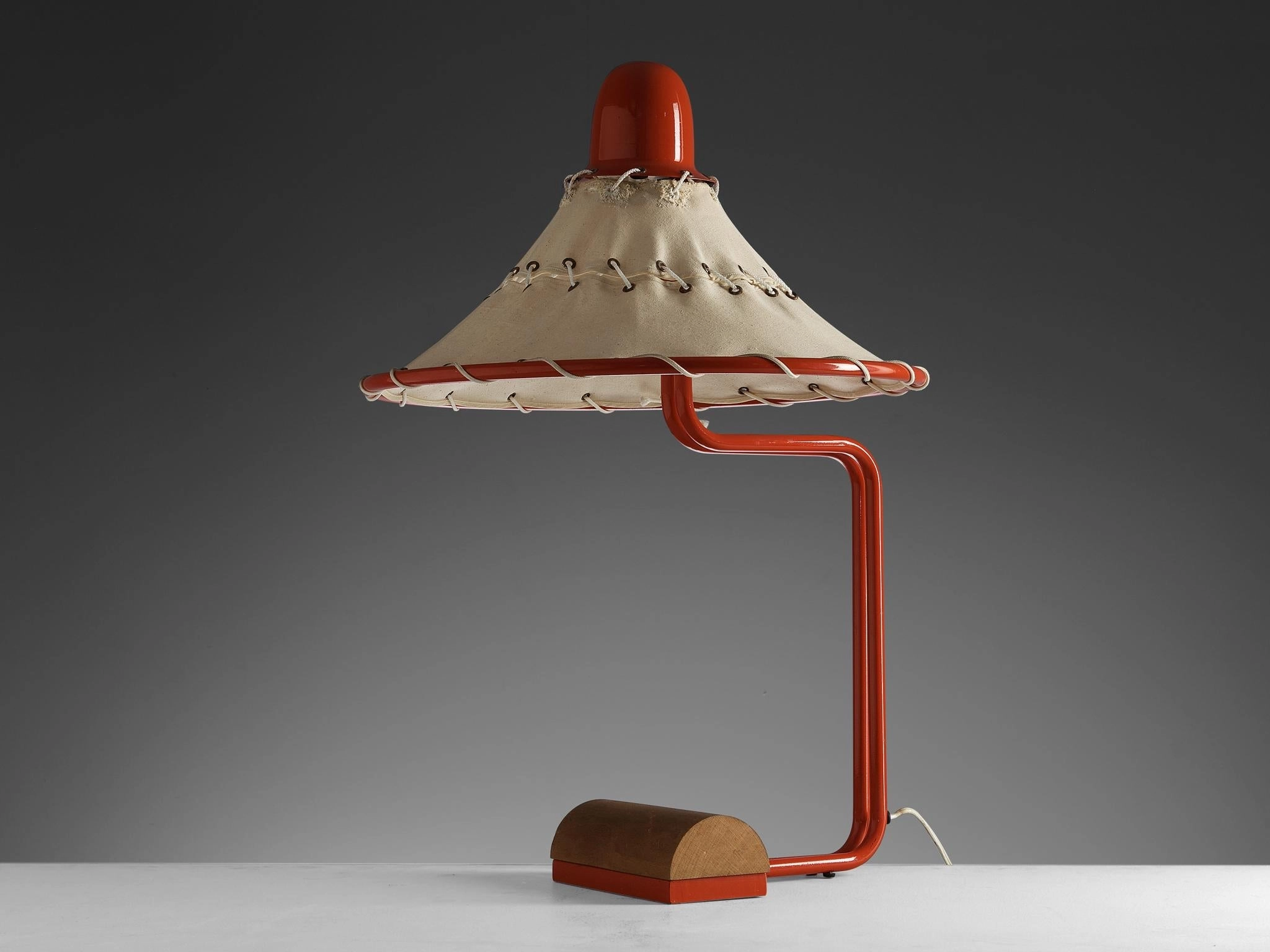 Ingrid of Sweden Table Lamp in Linen and Red Metal