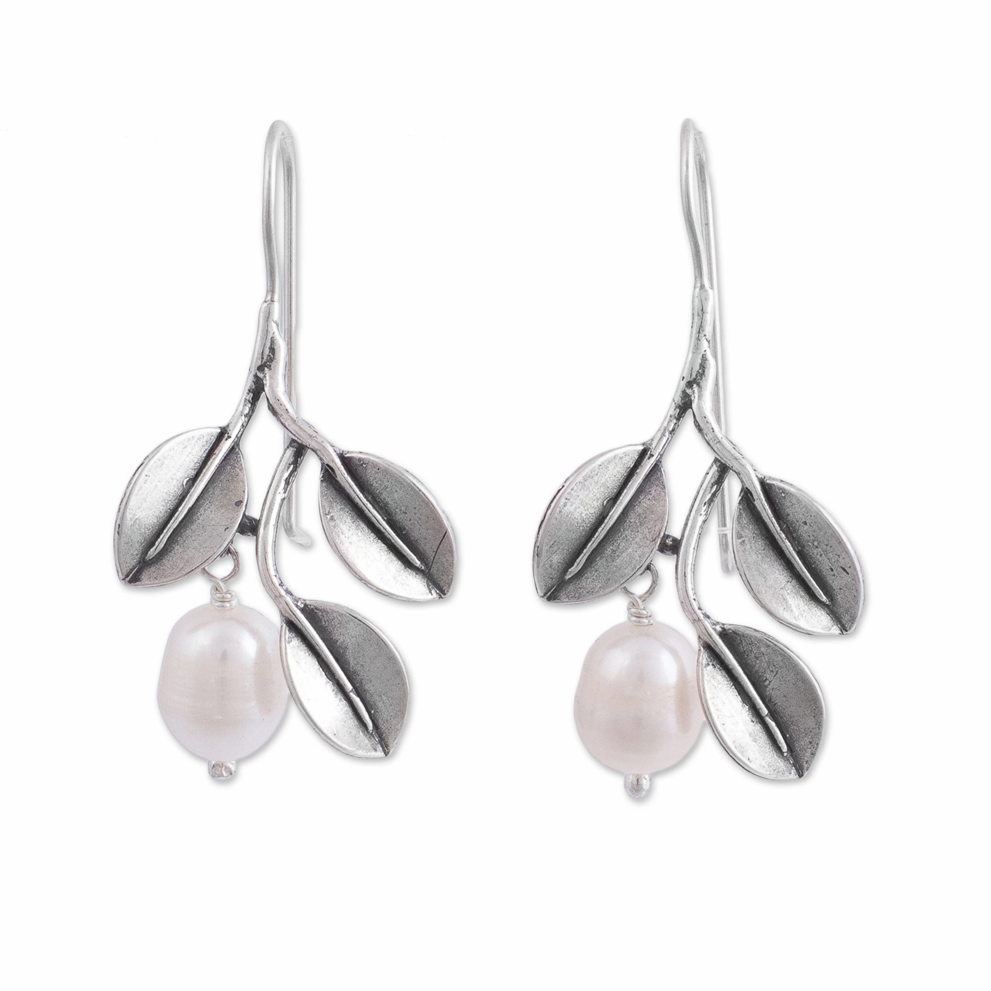 Iridescent Pears Dangle Earrings with Cultured Pearls and 925 Silver Leaves