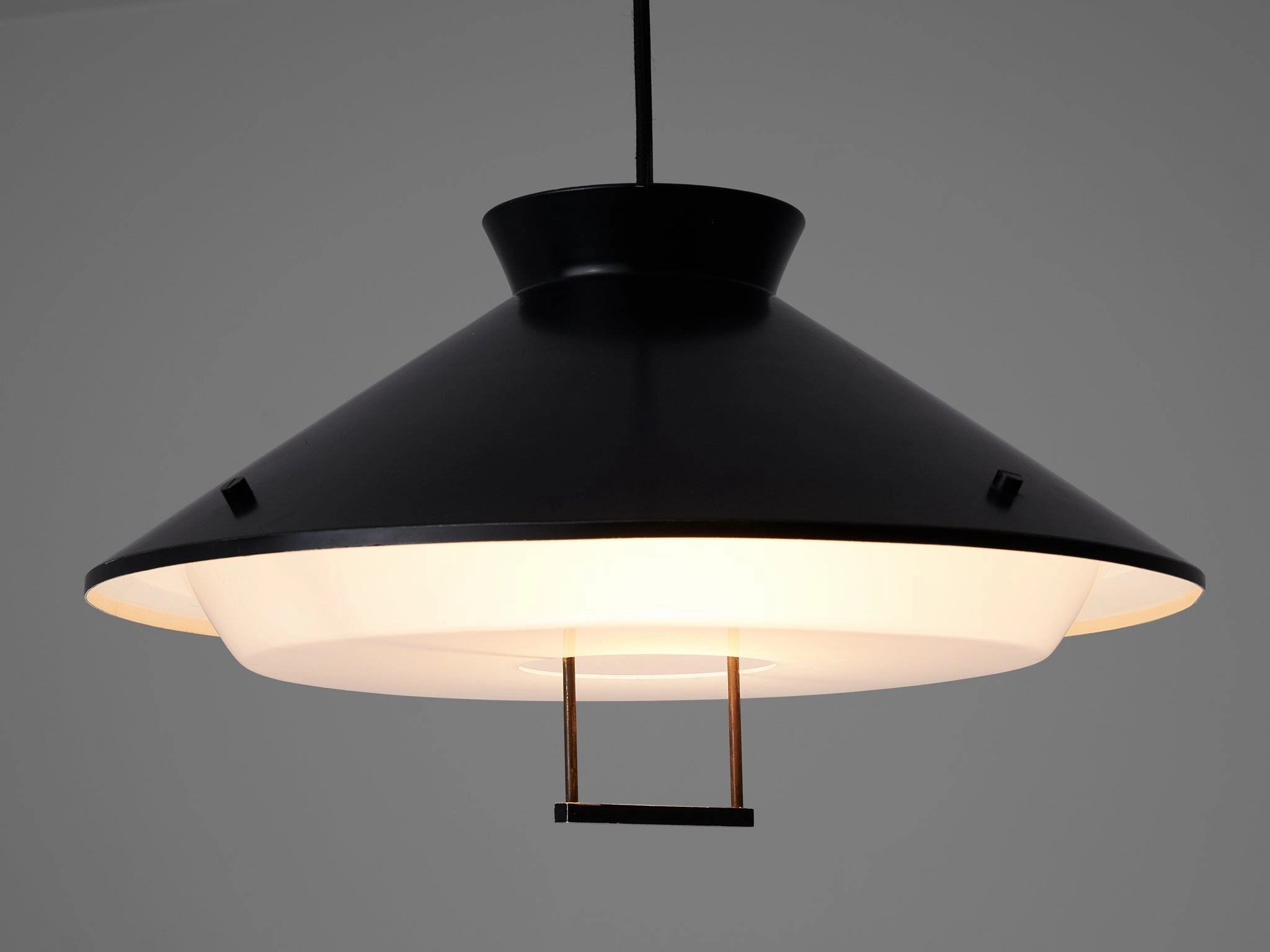 Italian Adjustable Counterweight Pendant Lamp