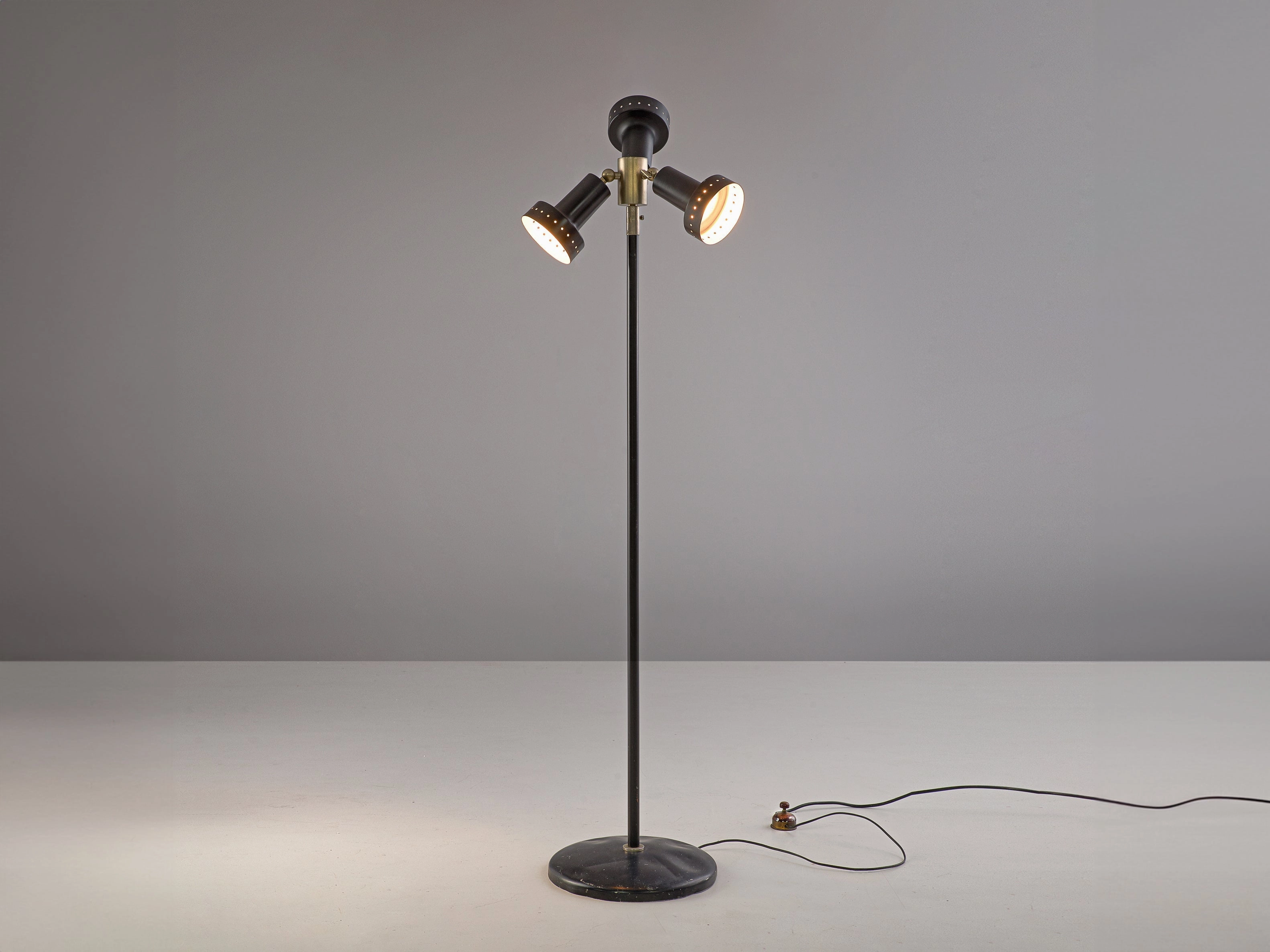Italian Floor Lamp with Three Rotatable Shades in Black Knife Set,Kitchen Knives