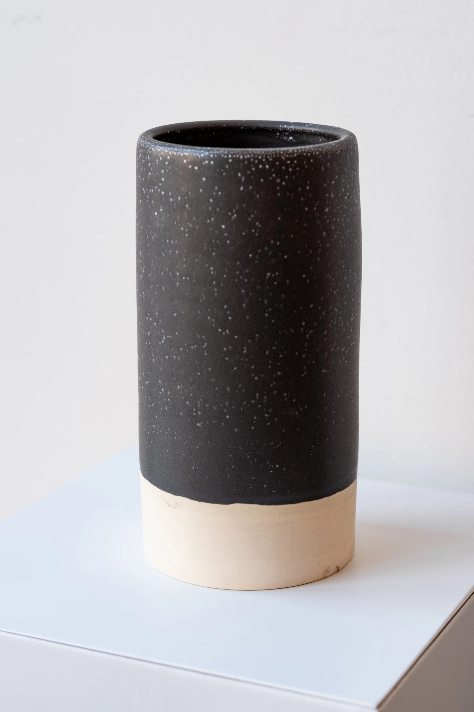 Jacqueline Vase Cosmos Large