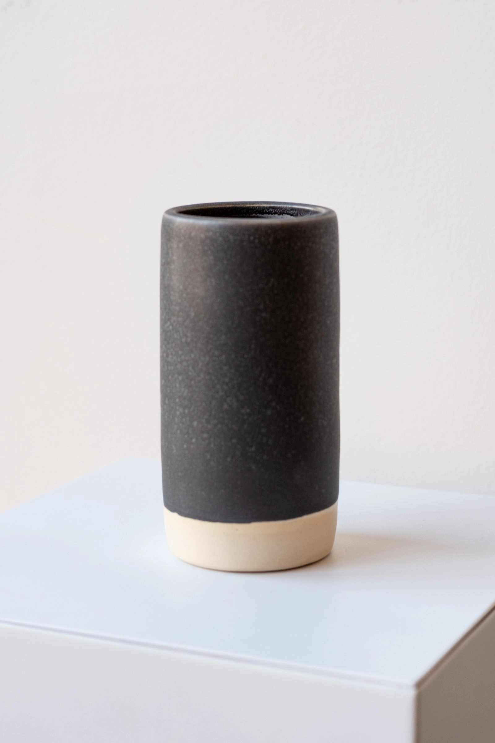 Jacqueline Vase Cosmos Small