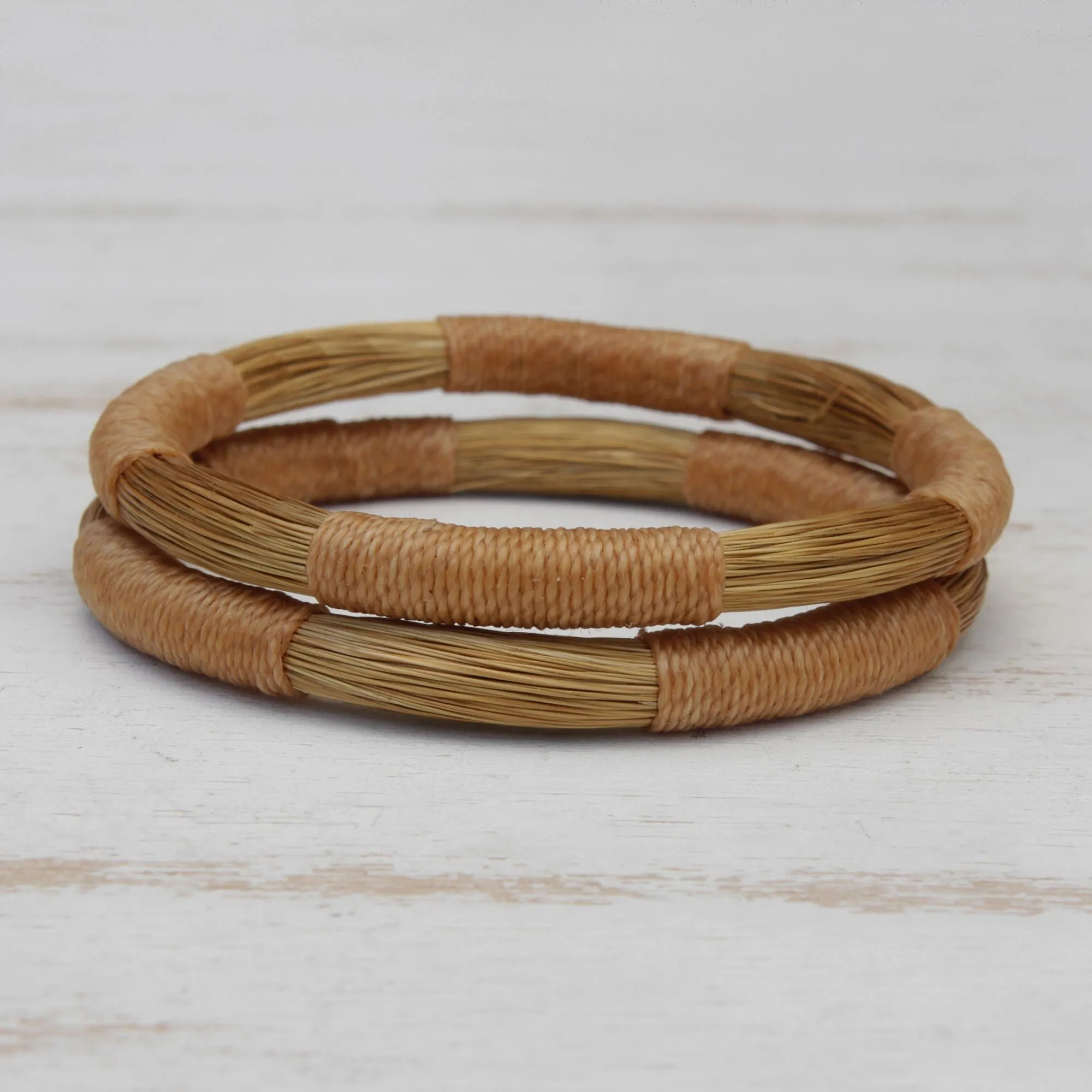 Jalapo Equilibrium Bangle Bracelet