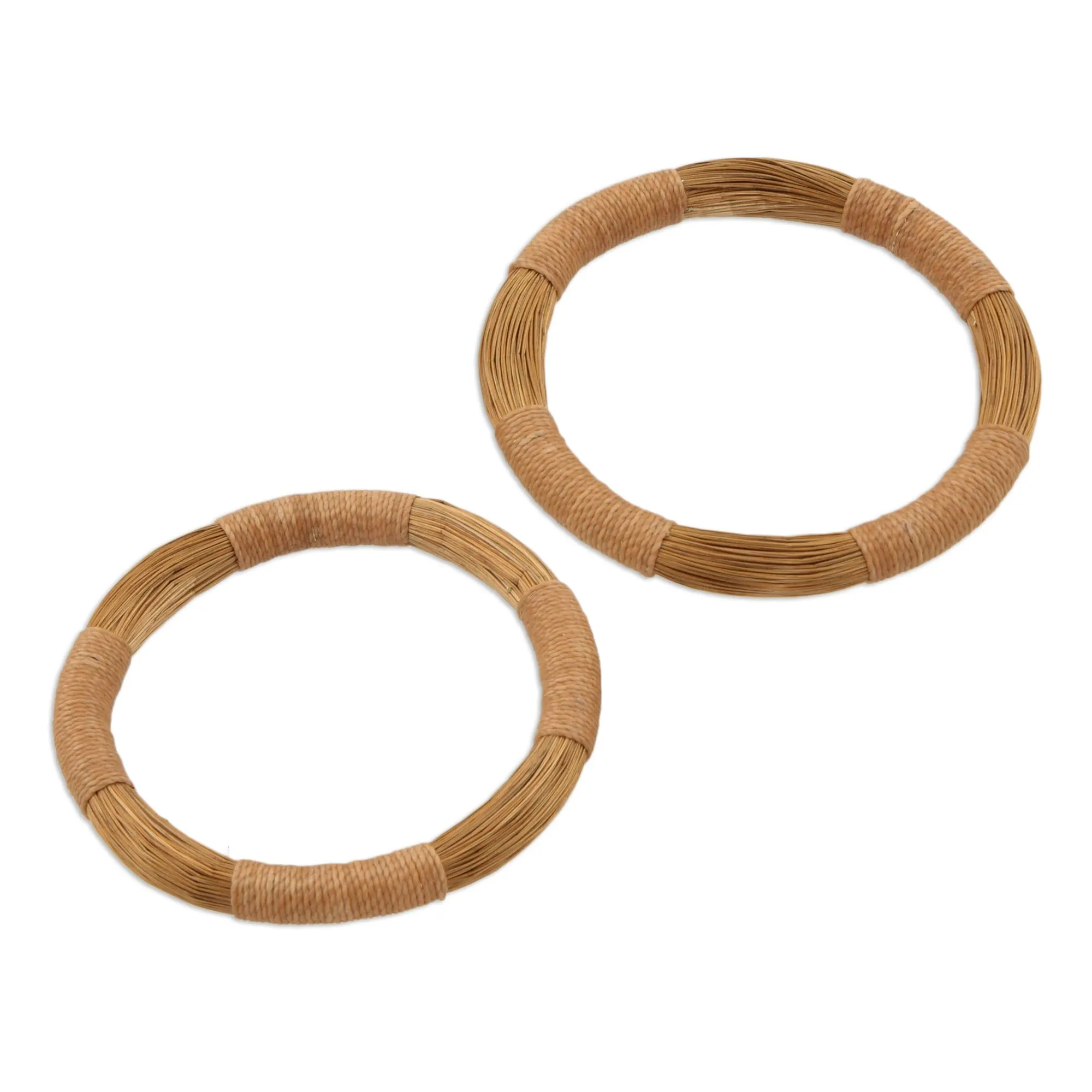 Jalapo Equilibrium Bangle Bracelet