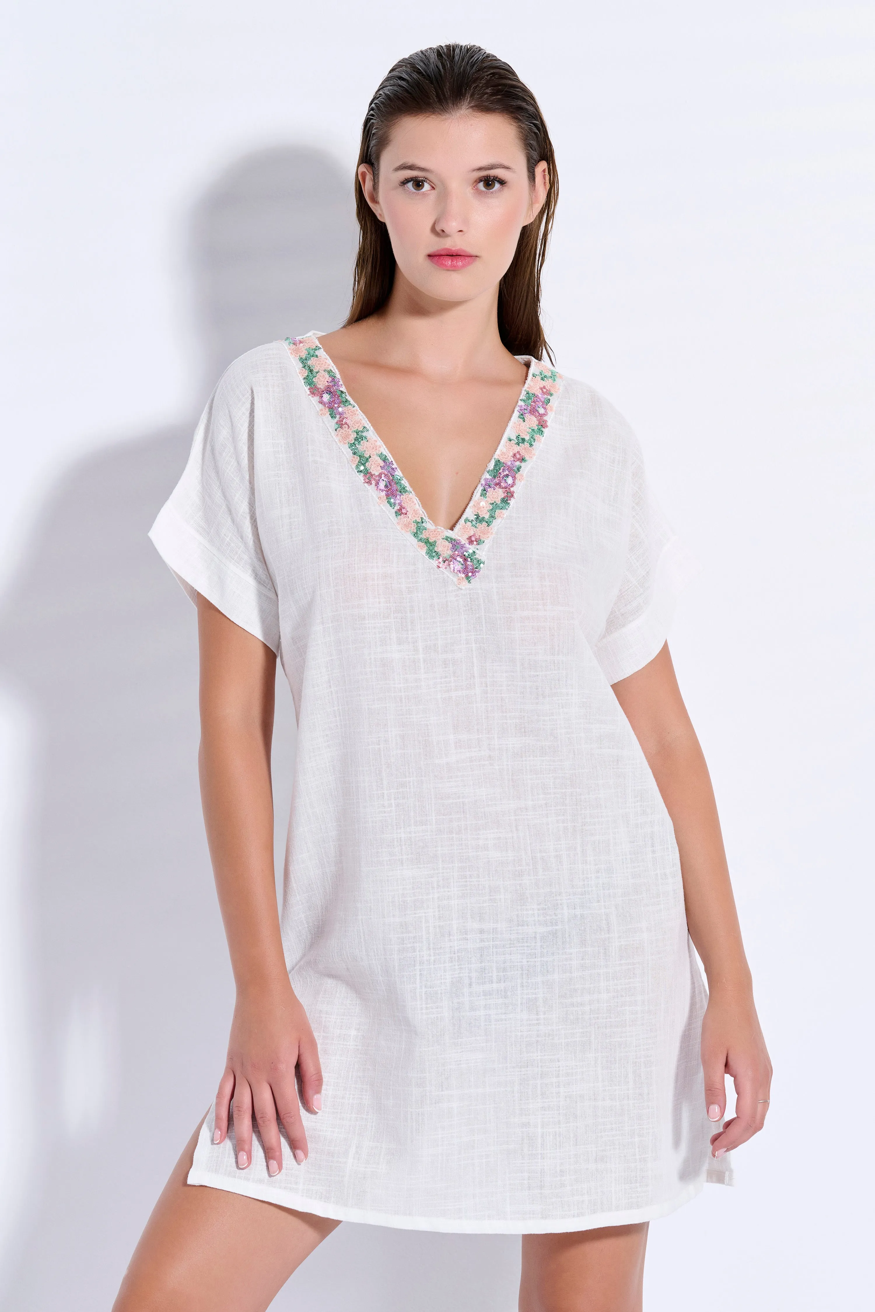 Japanese-Style Dress with Trim (8083)