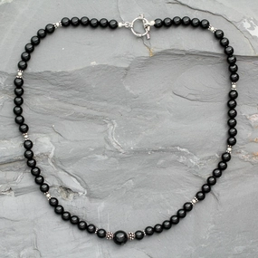 Kerala Night Silver Onyx Necklace