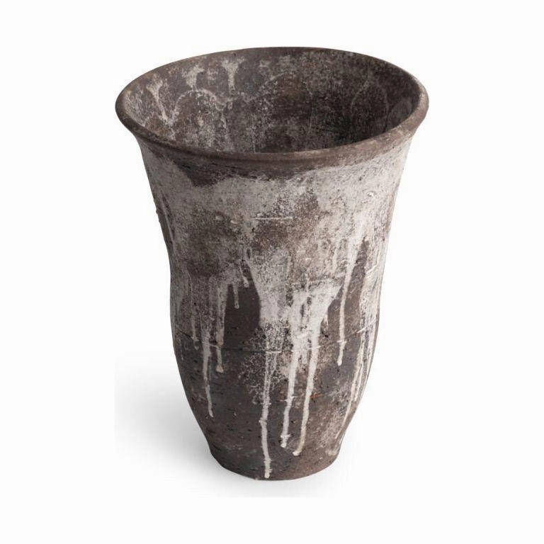 Laine Vase