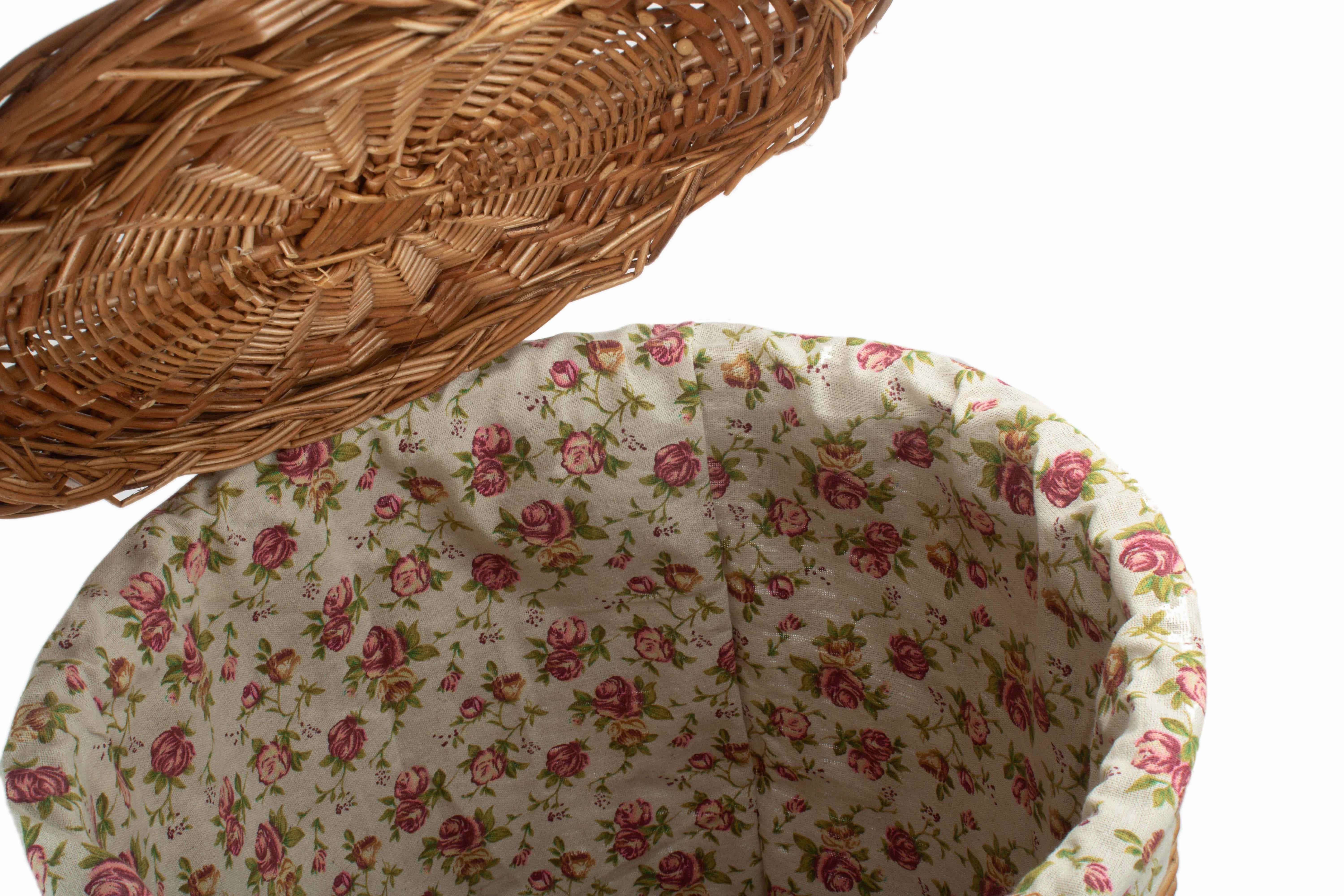 Light Steamed Willow Round Linen Basket with Garden Rose Lining - Large