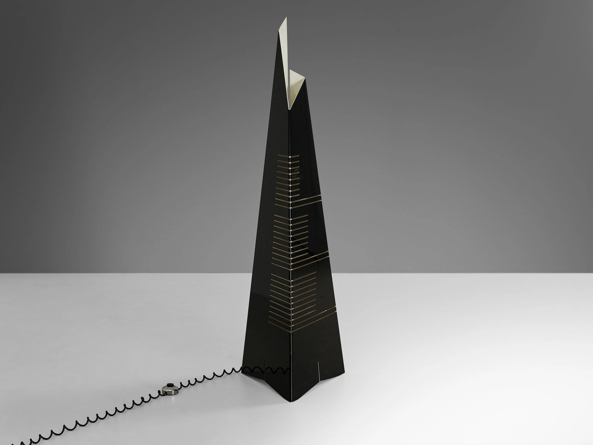 Lorenzo Carmellini & Enrico Tronconi 'Il Personaggi' Floor Lamp in Black