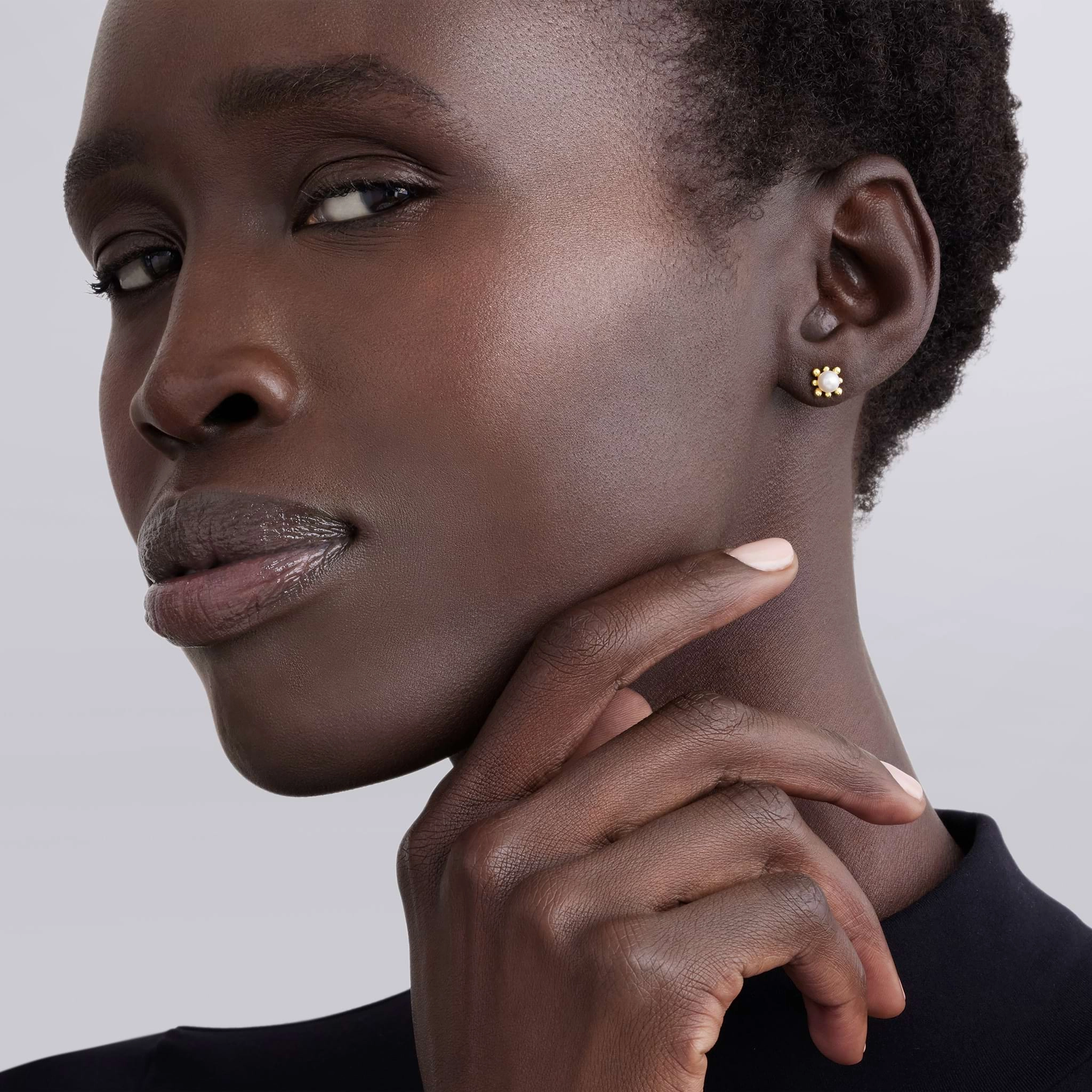 Luna 18K Gold Fleur Pearl Stud Earrings