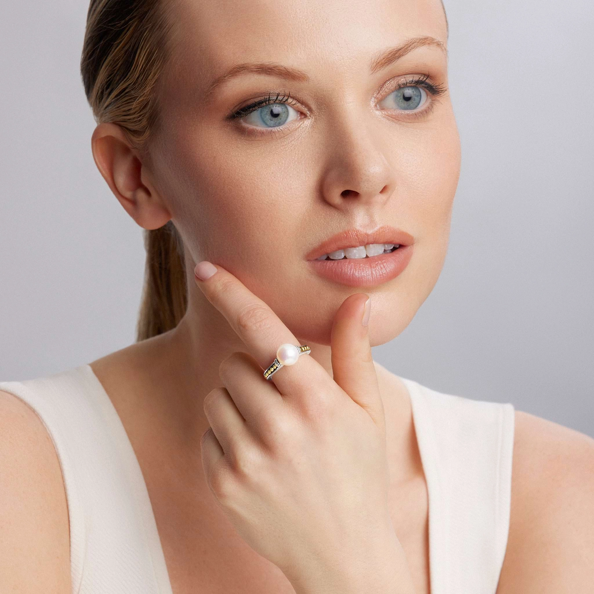 Luna Two-Tone Pearl Ring