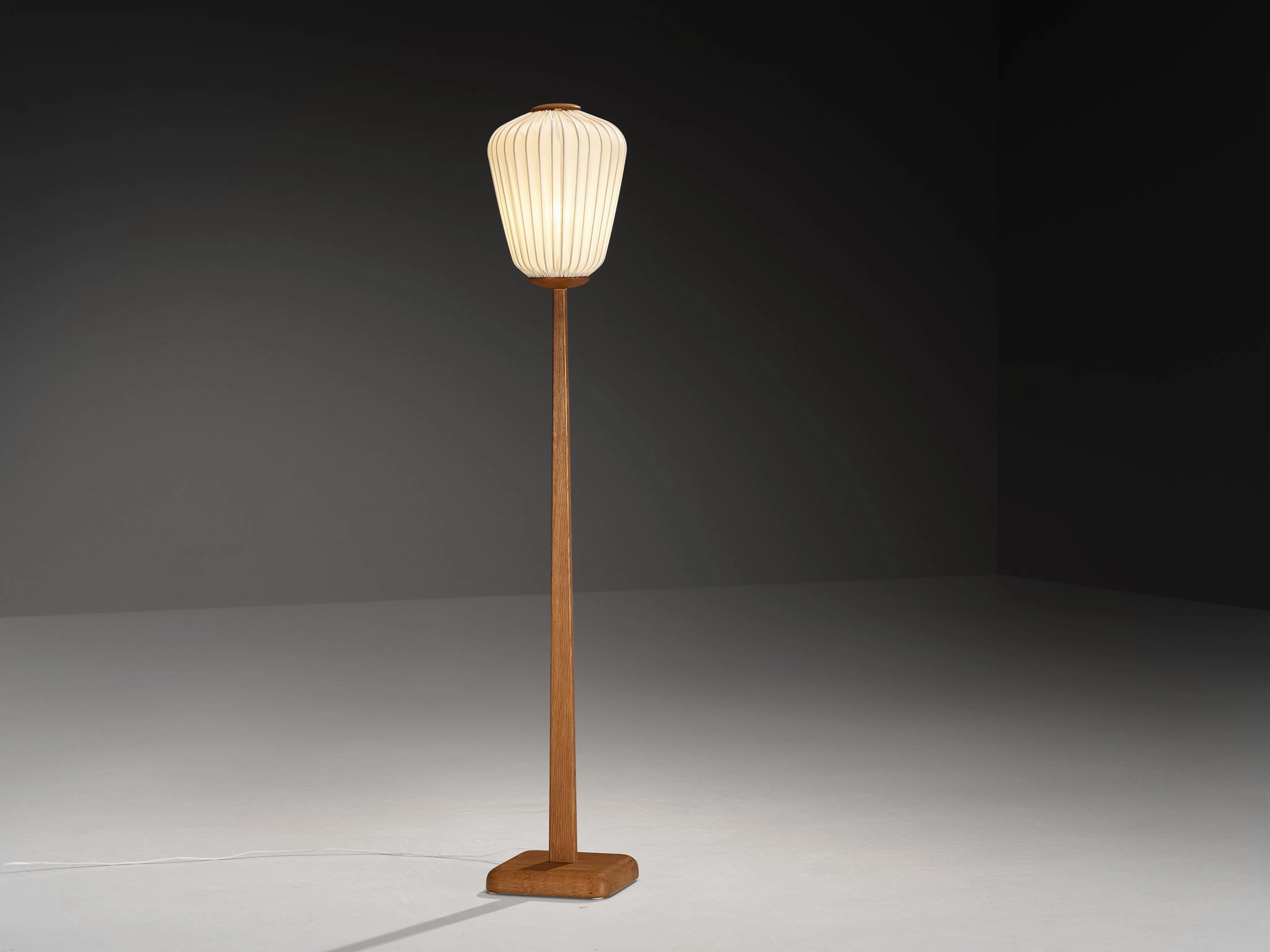 Luxus Vittsj Swedish Modern Floor Lamp in Oak with Silk Shade Knife Set,Kitchen Knives
