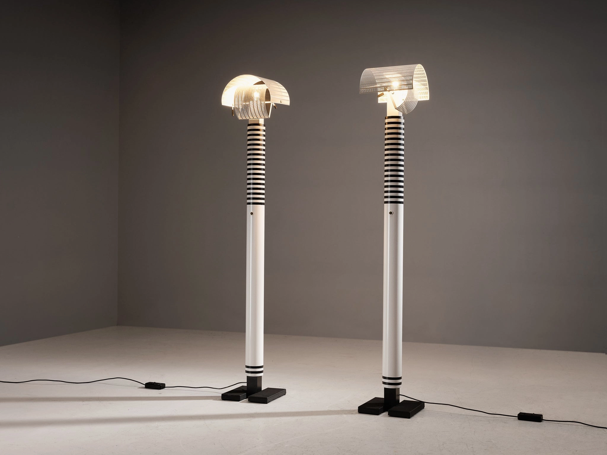 Mario Botta for Artemide Shogun Floor Lamps Knife Set,Kitchen Knives