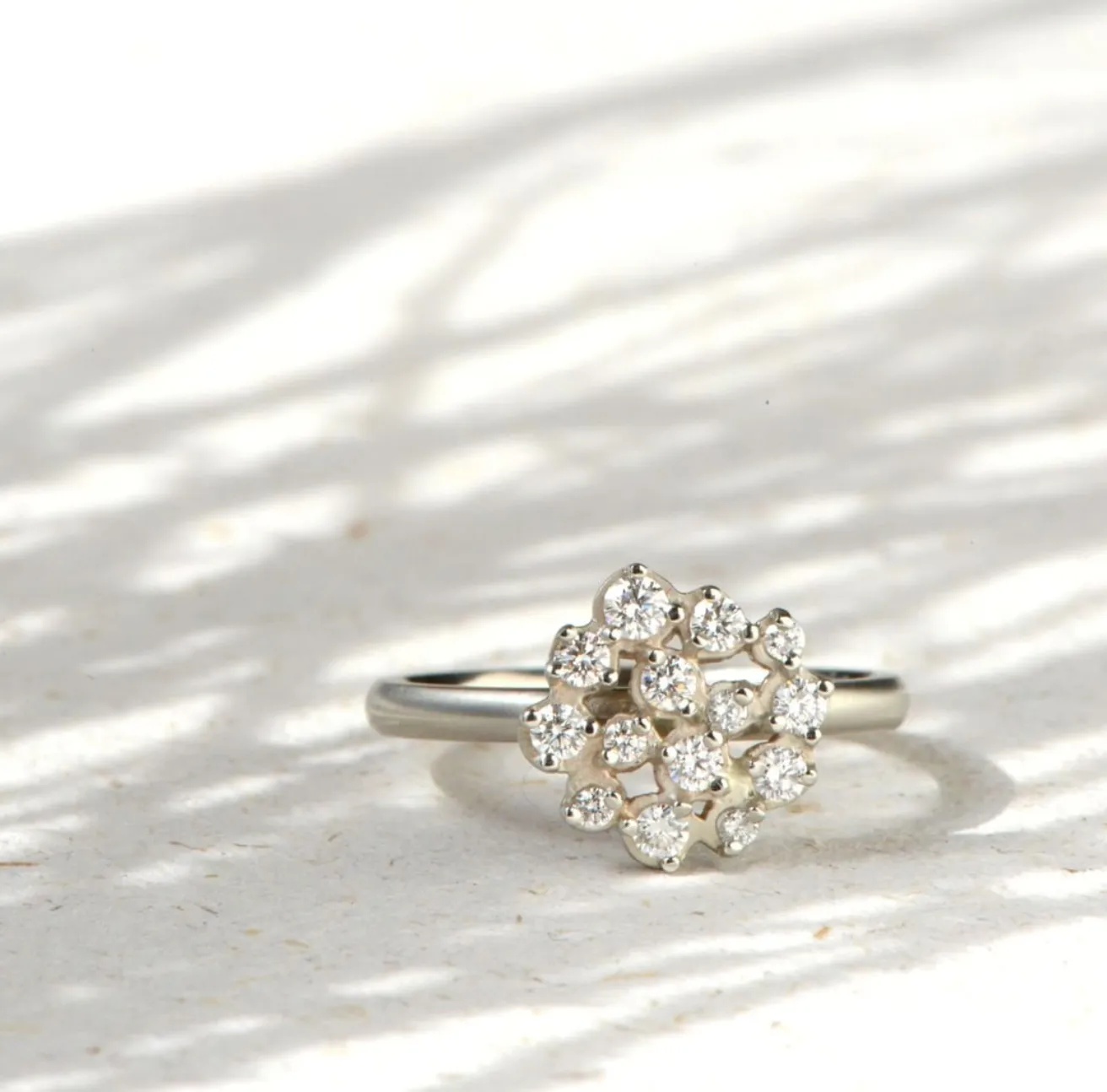 Medium Festival Cluster Ring