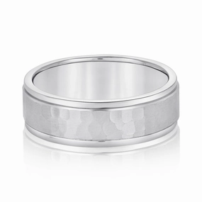 Men's Hammered Center Wedding Band