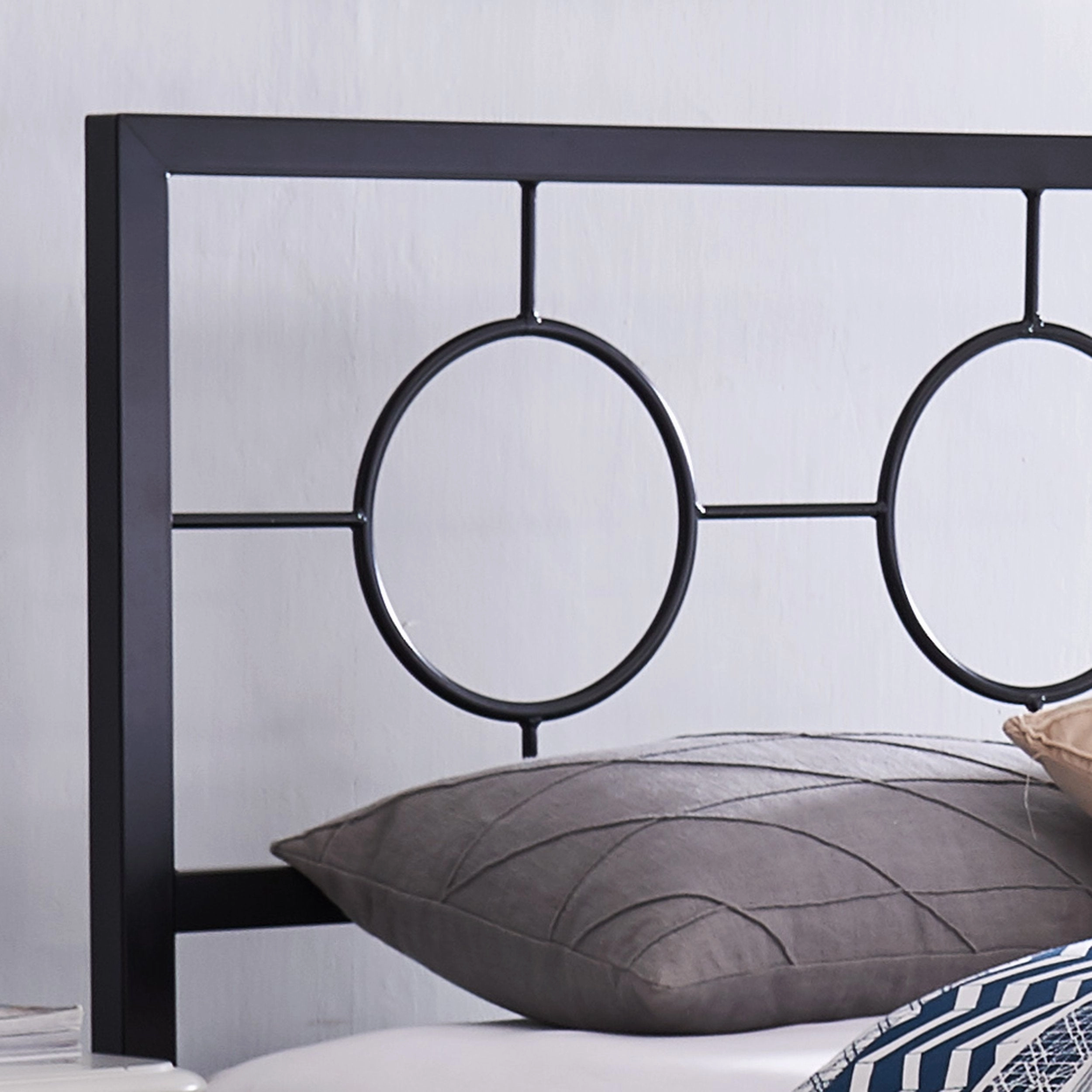 Modern Iron Twin Bed - NH321113