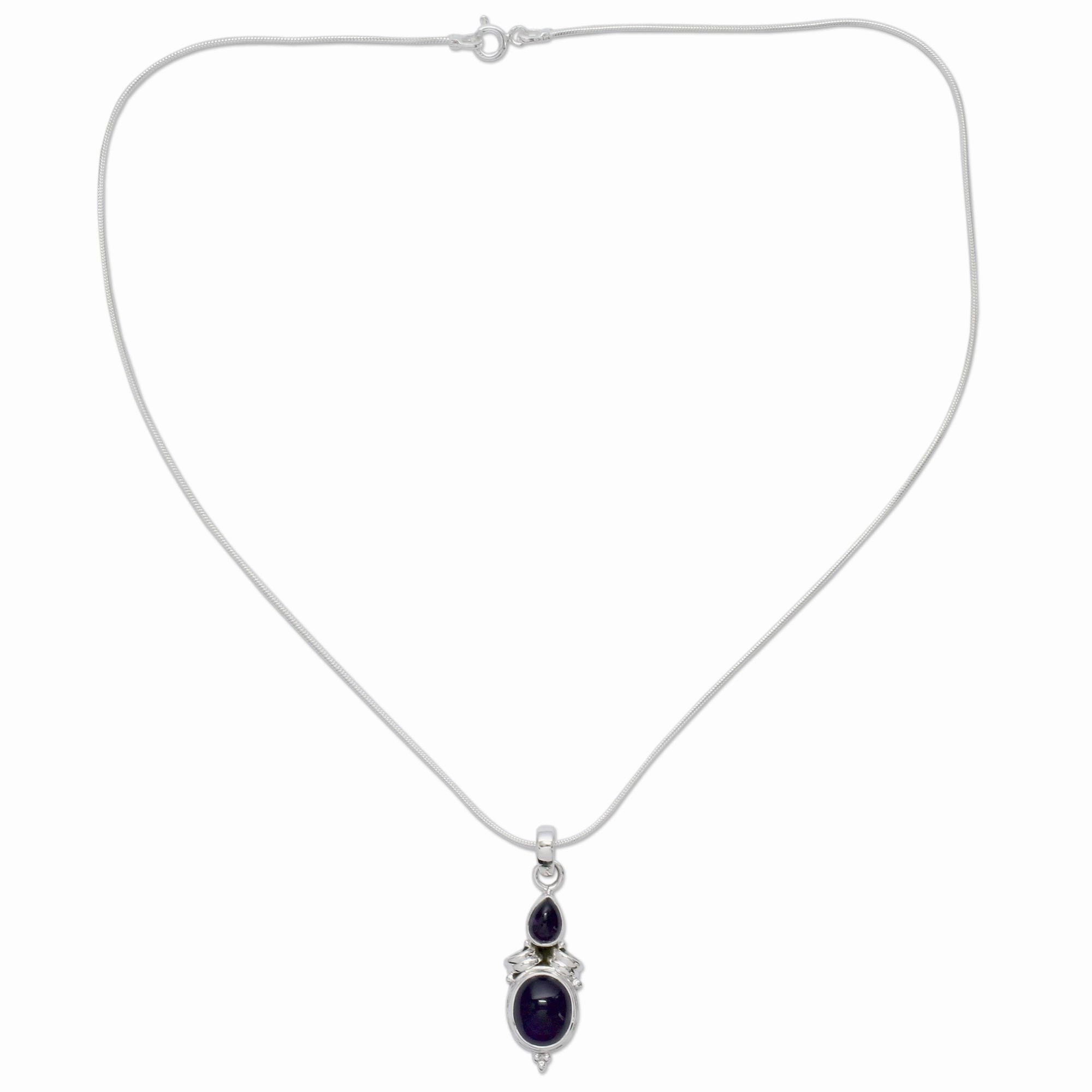 Mumbai Lilac Amethyst pendant necklace