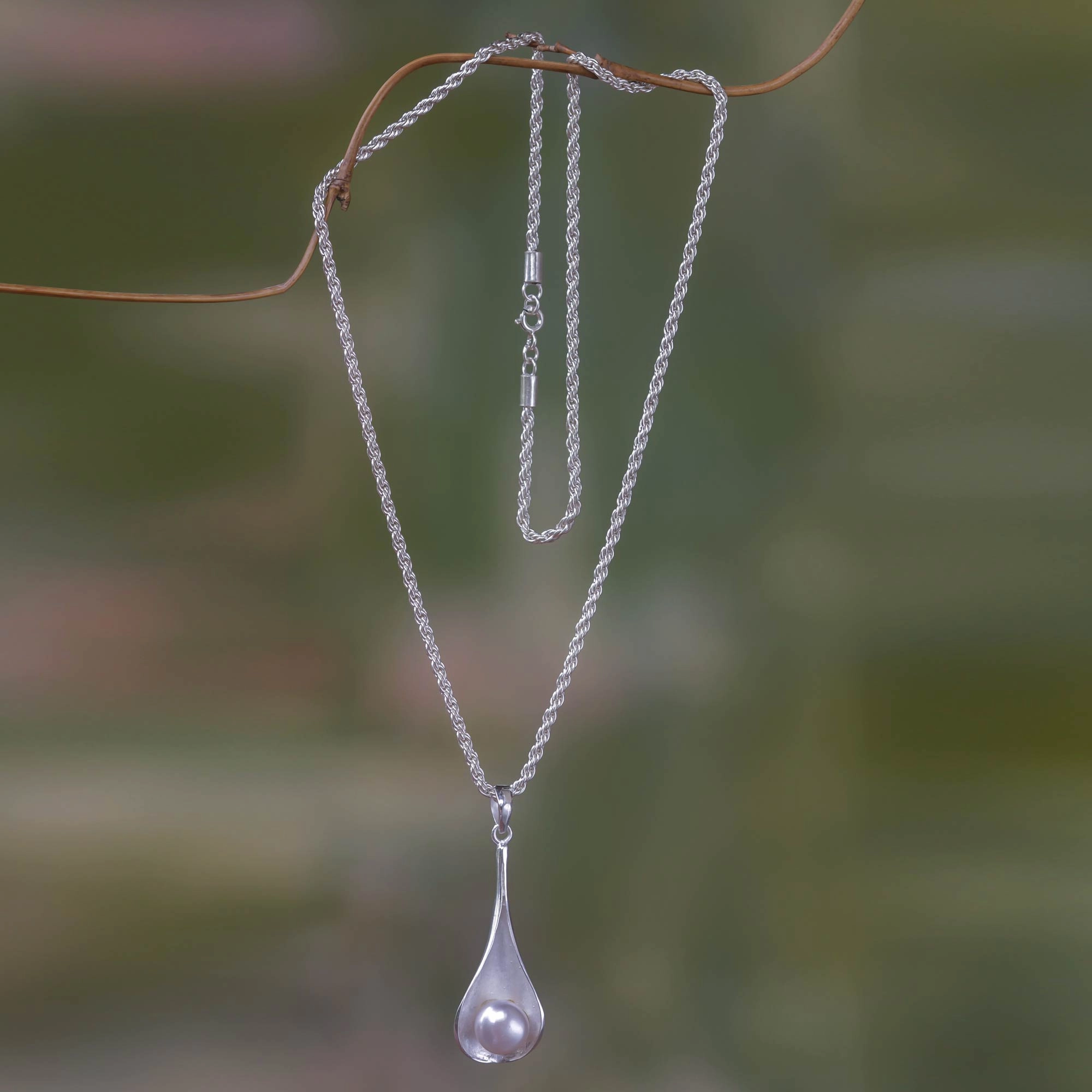 Nature's Tear Cultured Pearl Pendant Necklace