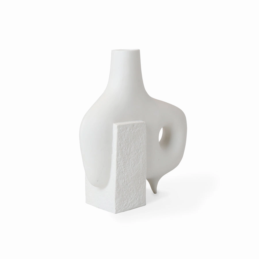 Organic-Shaped Porcelain Vase M | Jonathan Adler Paradox