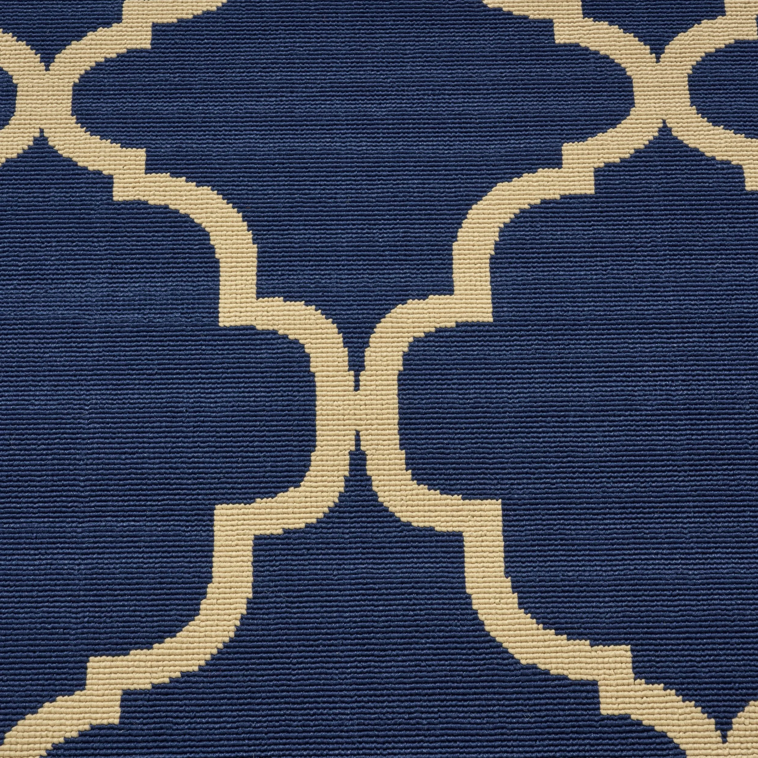 Outdoor Modern Navy Blue Area Rug with Ivory Quatrefoil Pattern - NH209403