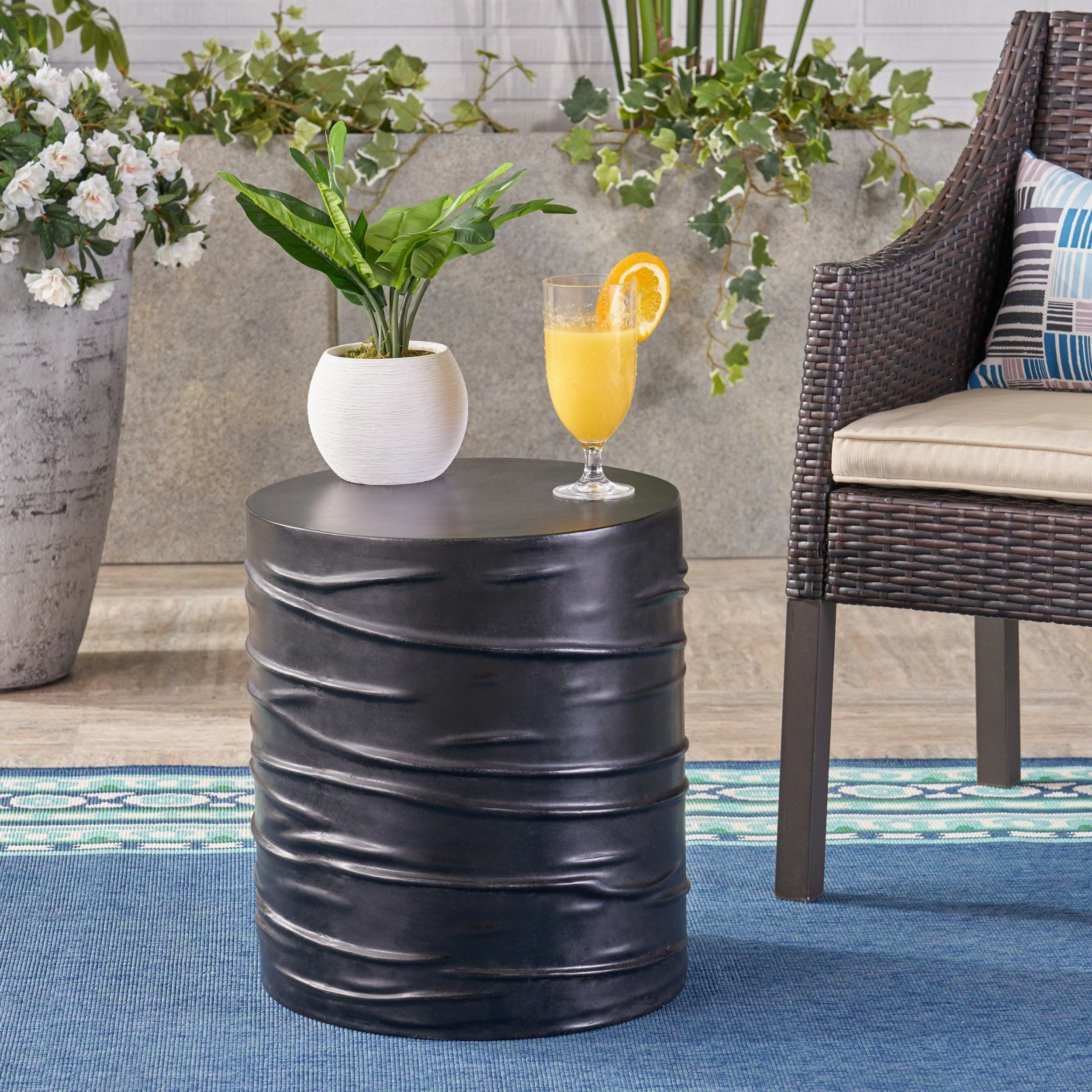 Outdoor 16-inch Light-Weight Concrete Side Table - NH388403 patio chairs, outdoor seating