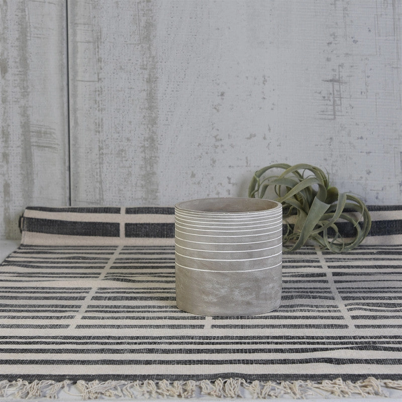 Paso Linear Cachepot, Cement - Lrg