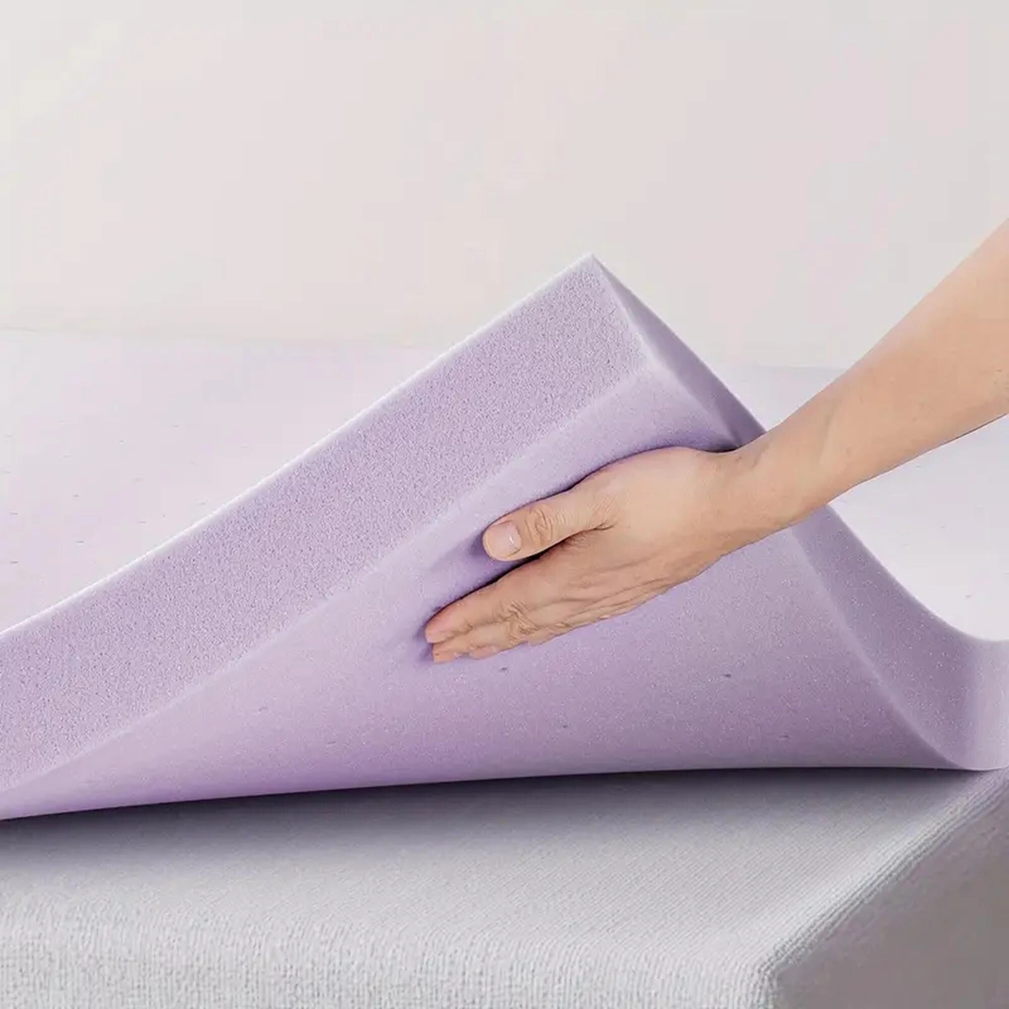 Premium Firm Memory Foam Mattress Topper With Ventilated Design