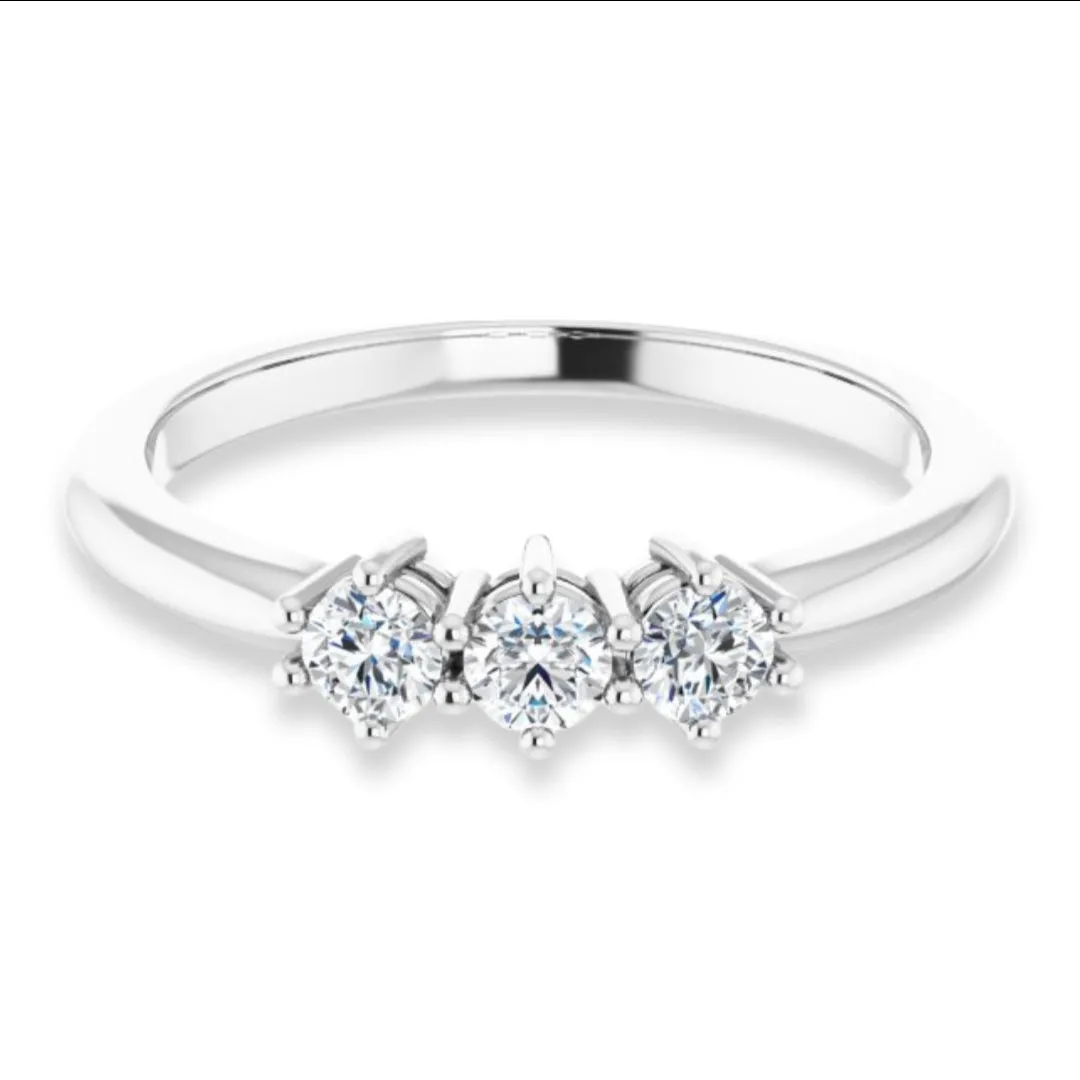 Round Diamond Three Stone Wedding Band
