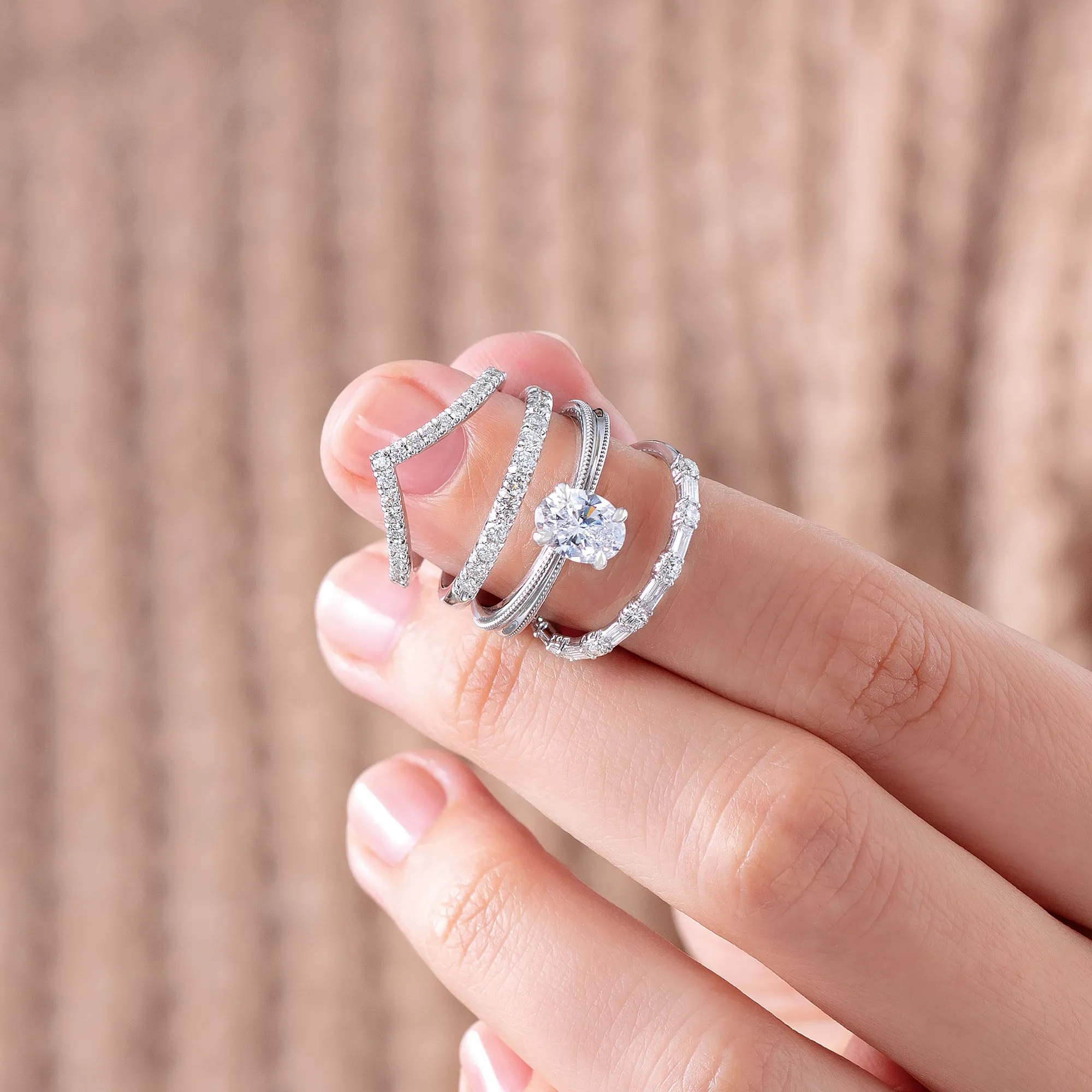 Round Diamond V Shape Contour Band