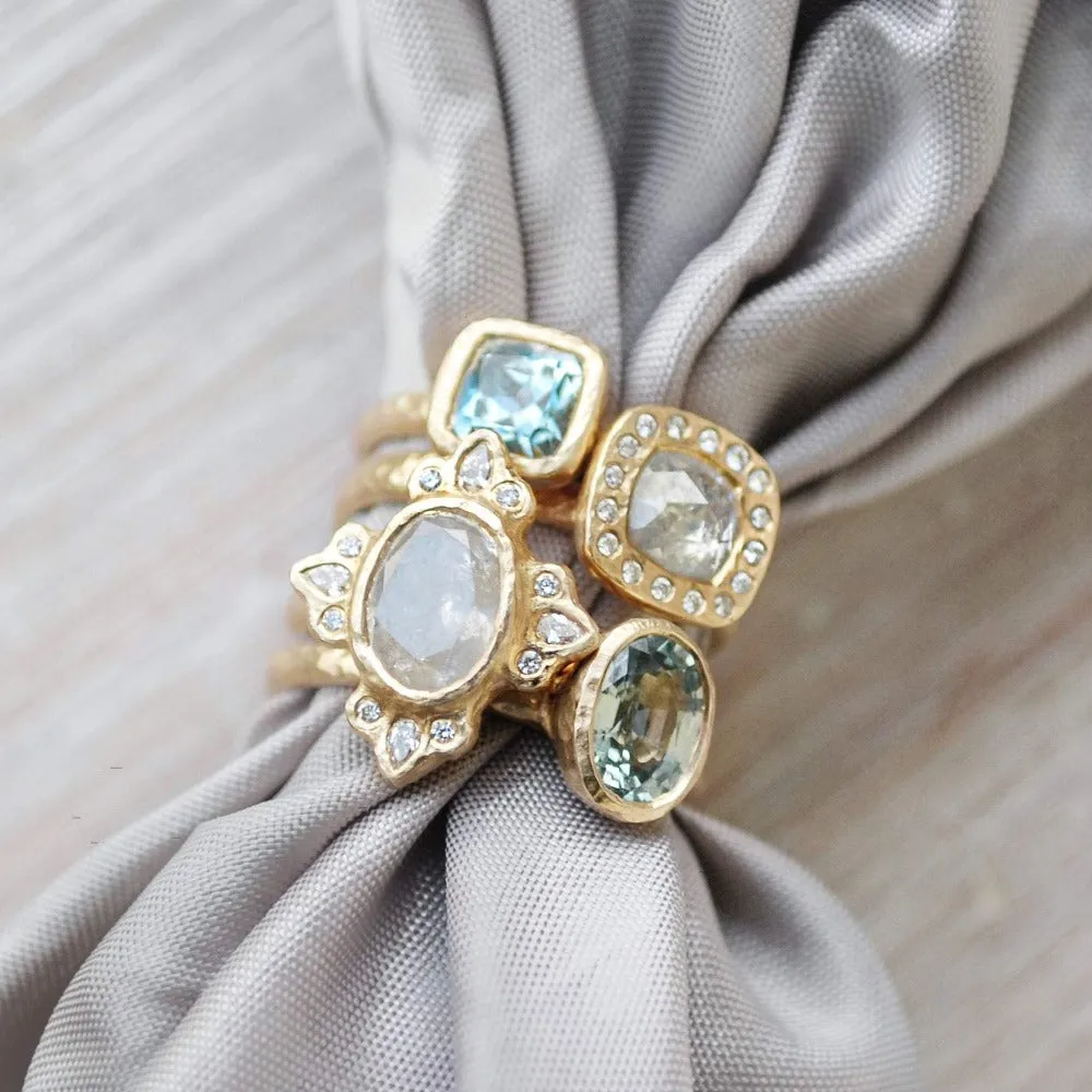 Rustic Canadian Diamond Cushion Halo