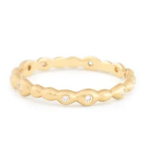 Scattered Diamond Seed Band