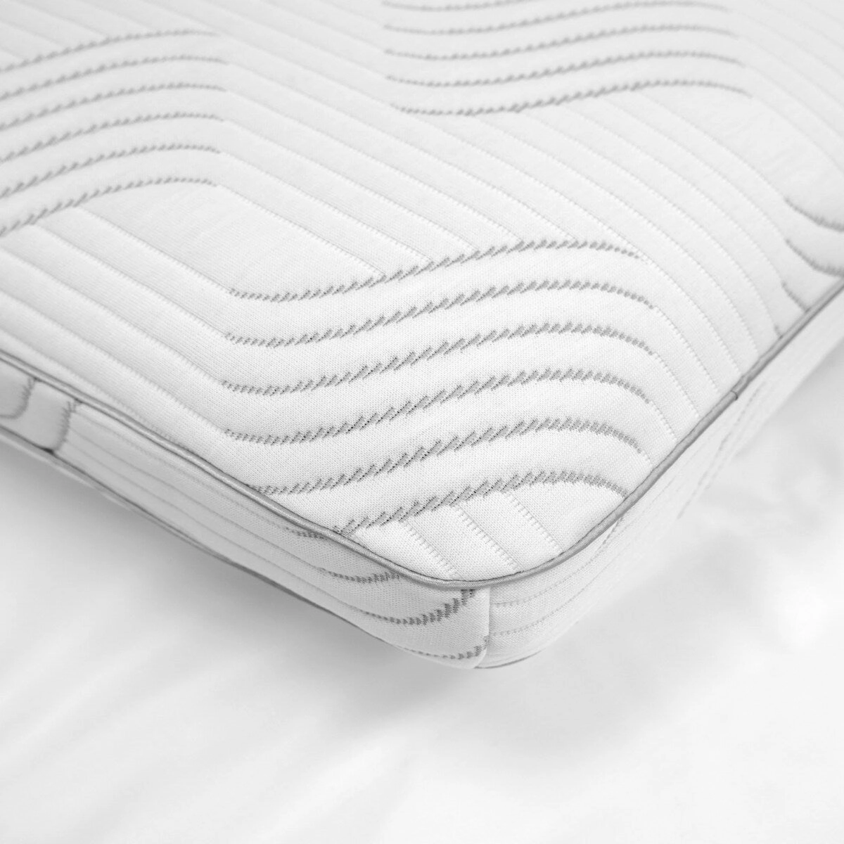 SensorPEDIC Charcoal Memory Foam Pillow with Built-In iCOOL Technology System - White