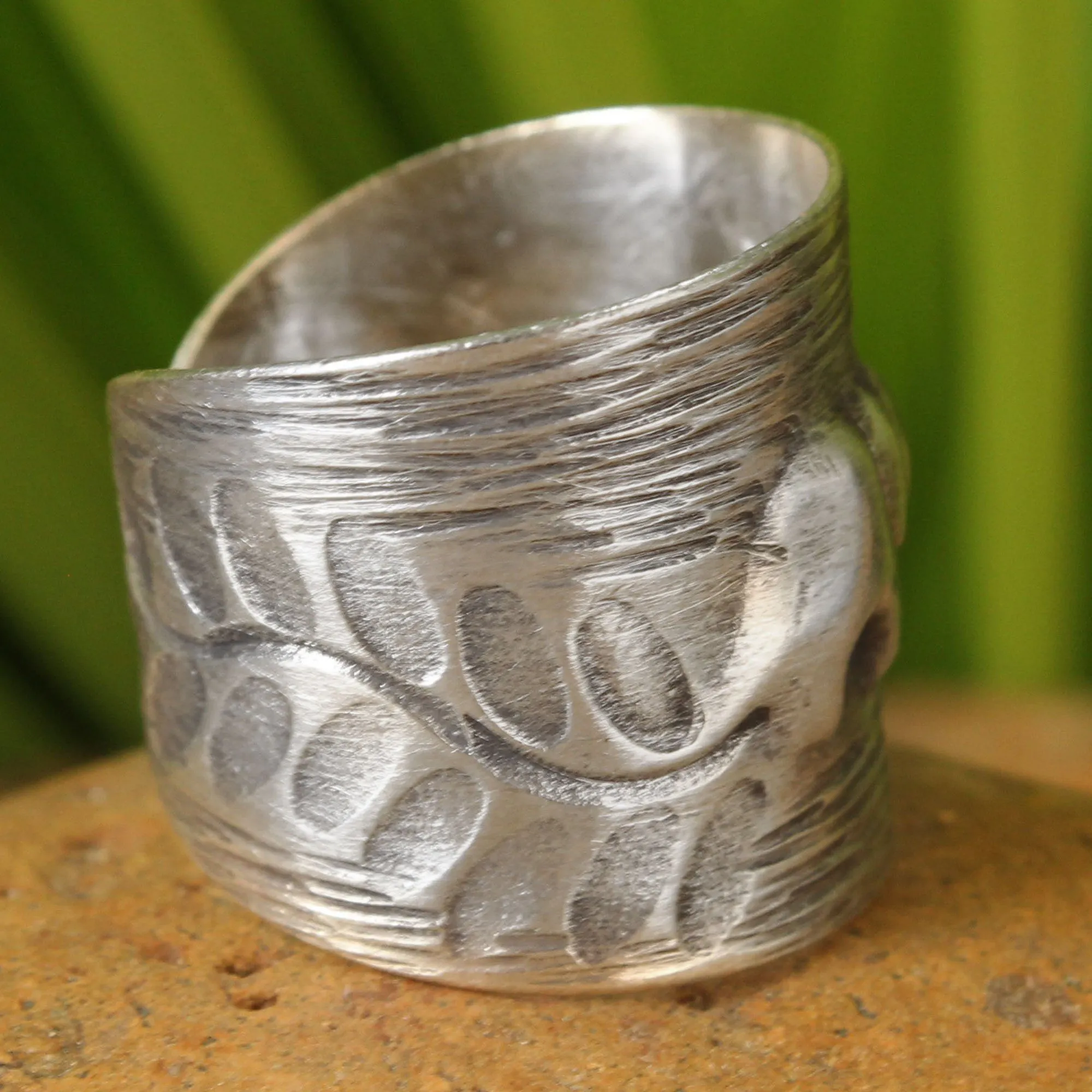 Silver Thai Forest Elephant Wrap Ring