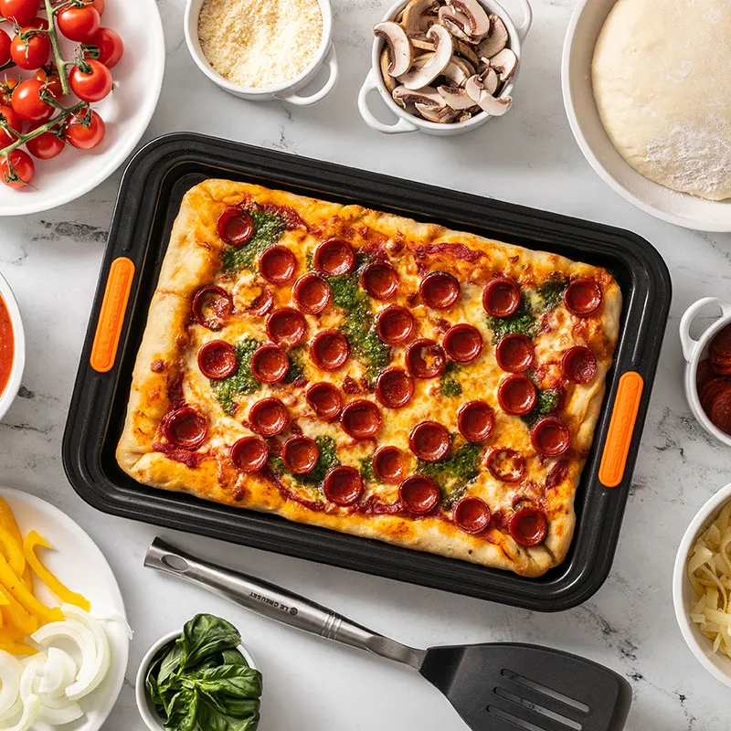 Small Baking Tray, 27cm, Satin Black