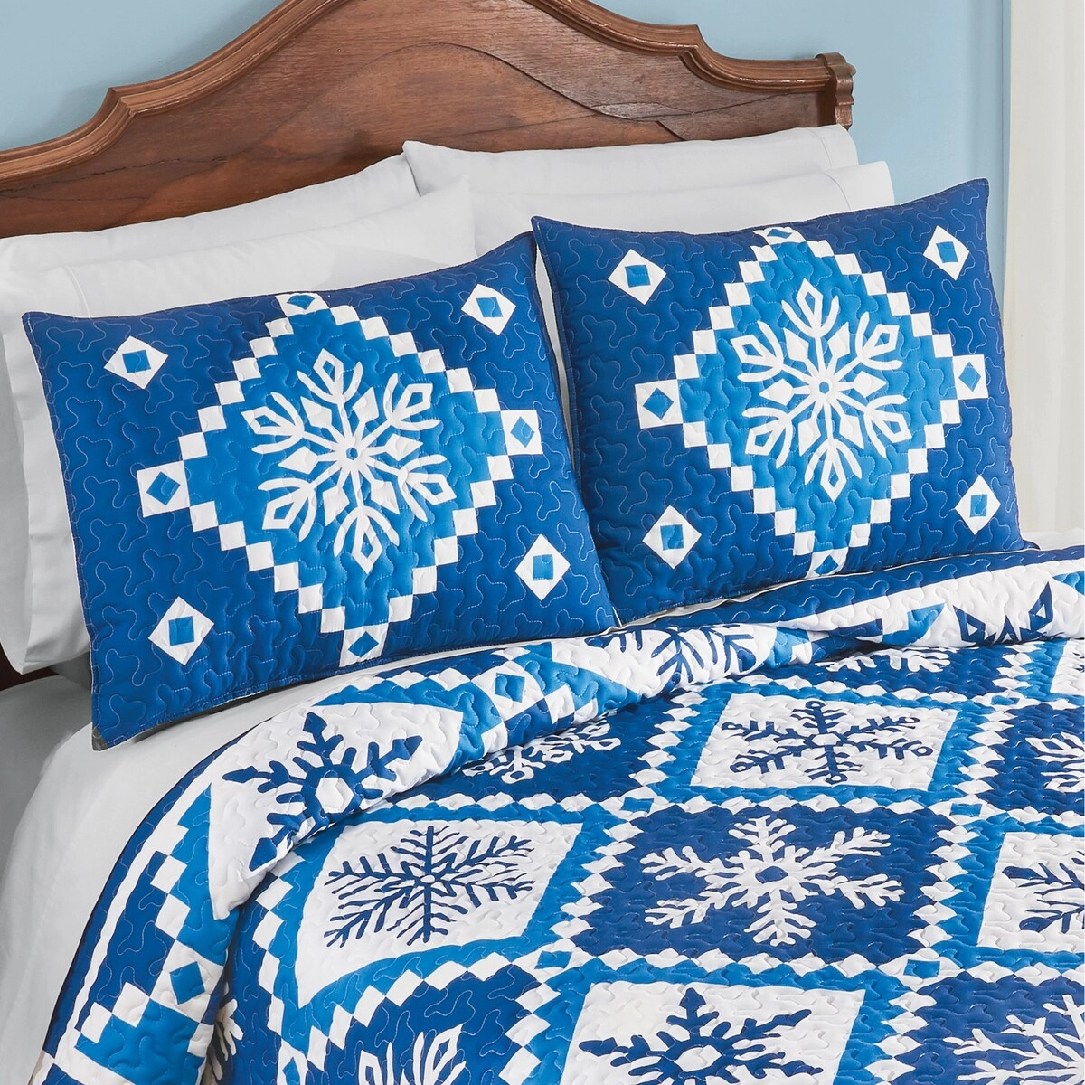 Snowflake Diamond Shaped Patchwork Pillow Shams - Set of 2