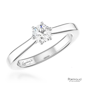 Solitaire 0.30ct F VS2 Diamond Platinum Ring