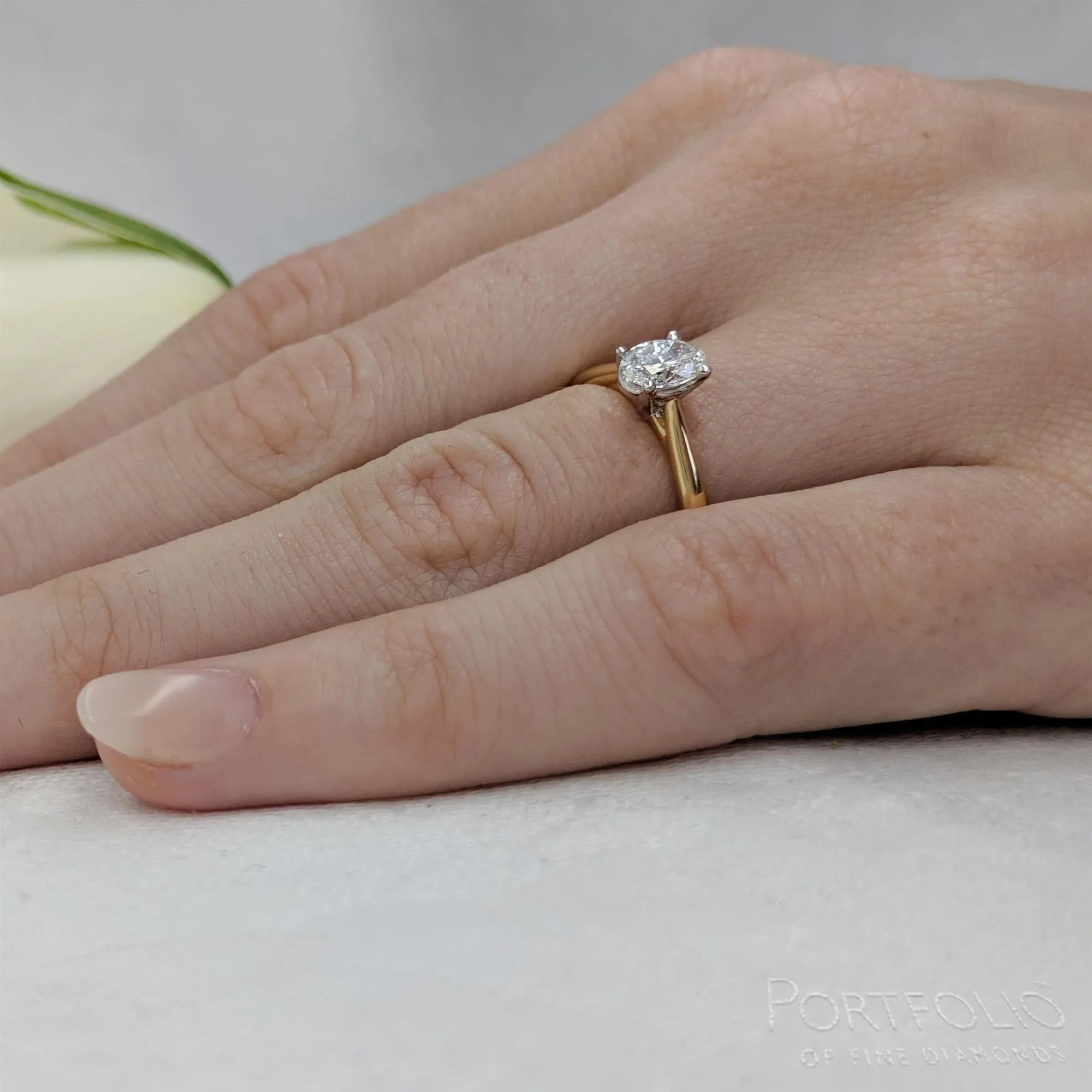 Solitaire 0.40ct D VS2 Diamond Yellow Gold/Platinum Ring