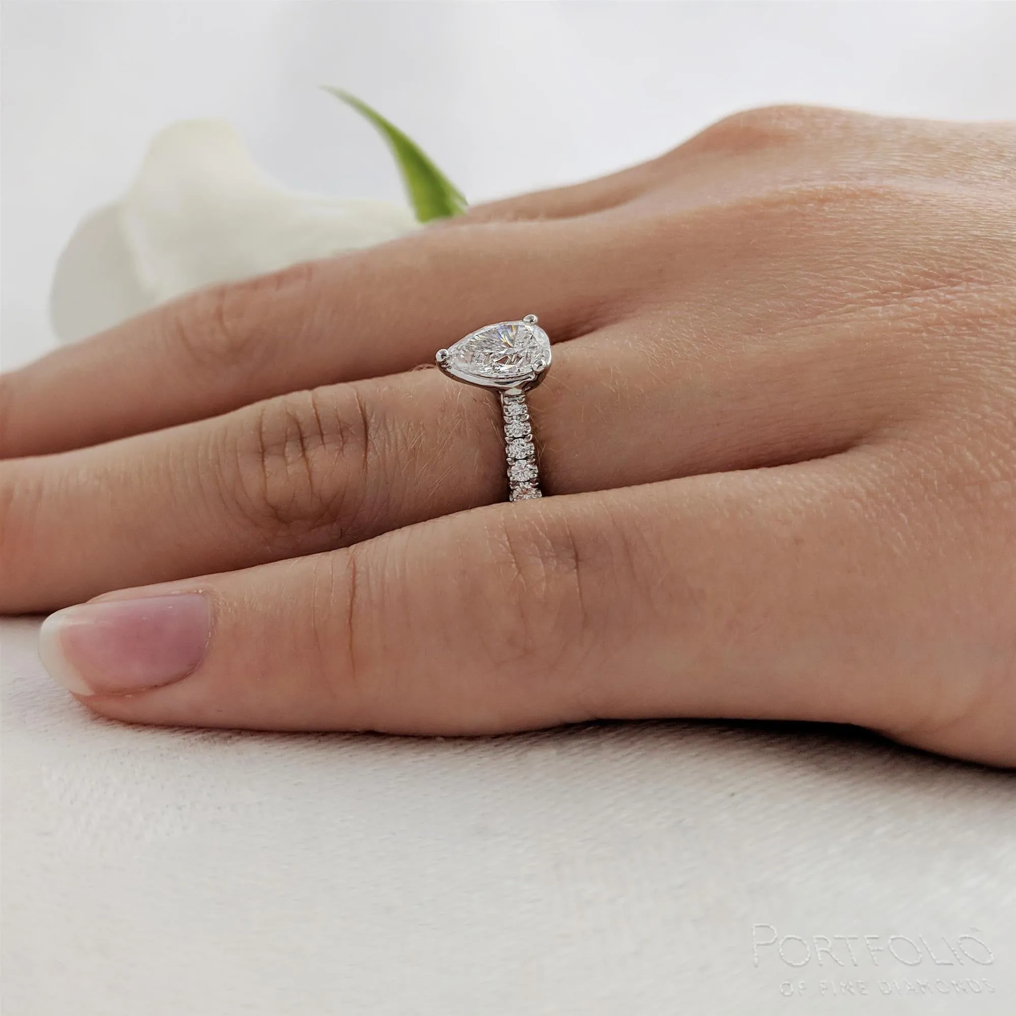 Solitaire 0.70ct F VS1 Diamond Platinum Ring