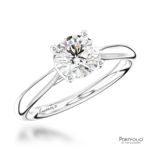 Solitaire 0.90ct F VS2 Diamond Platinum Ring