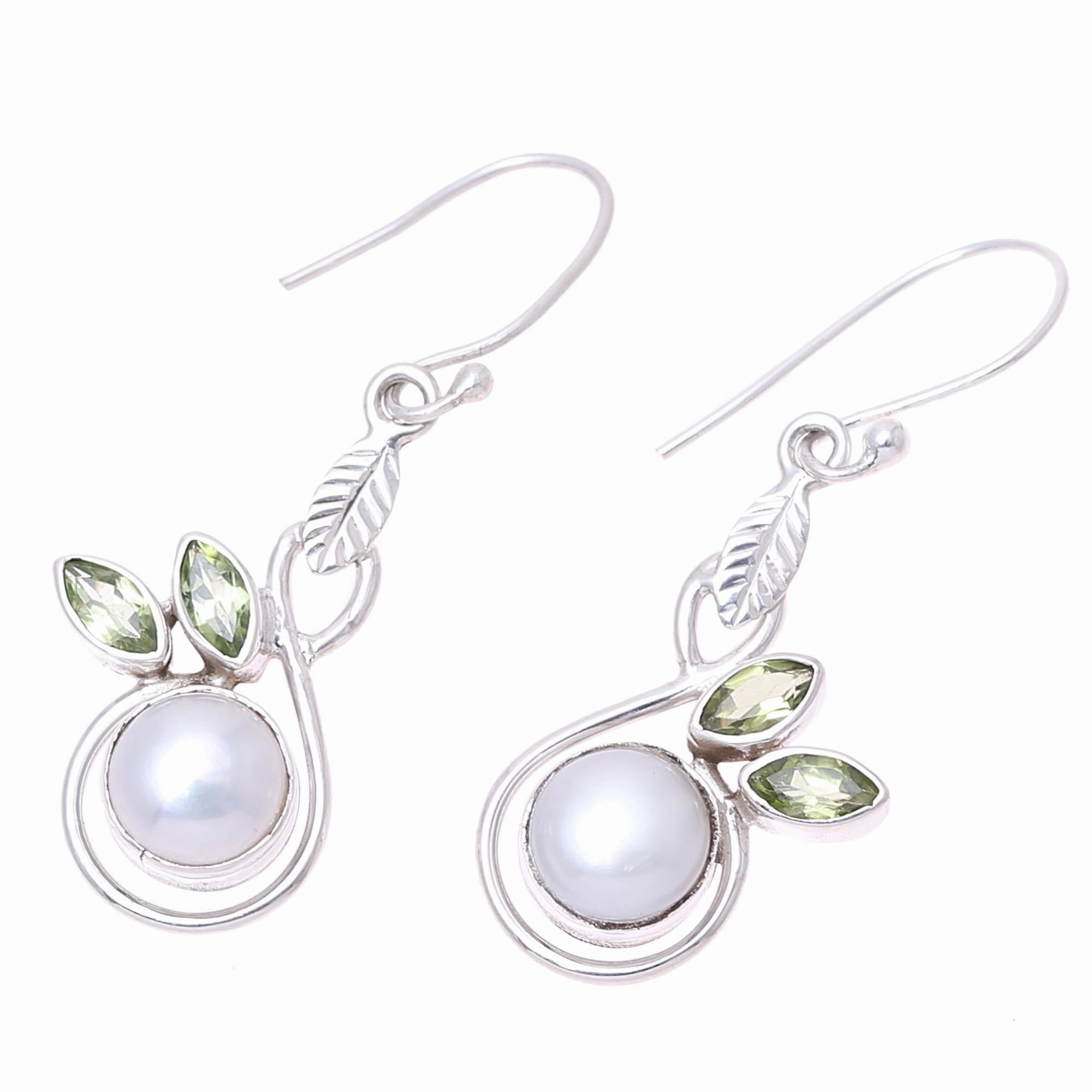 Spring Beauty Cultured Pearl and Faceted Peridot Dangle Earrings